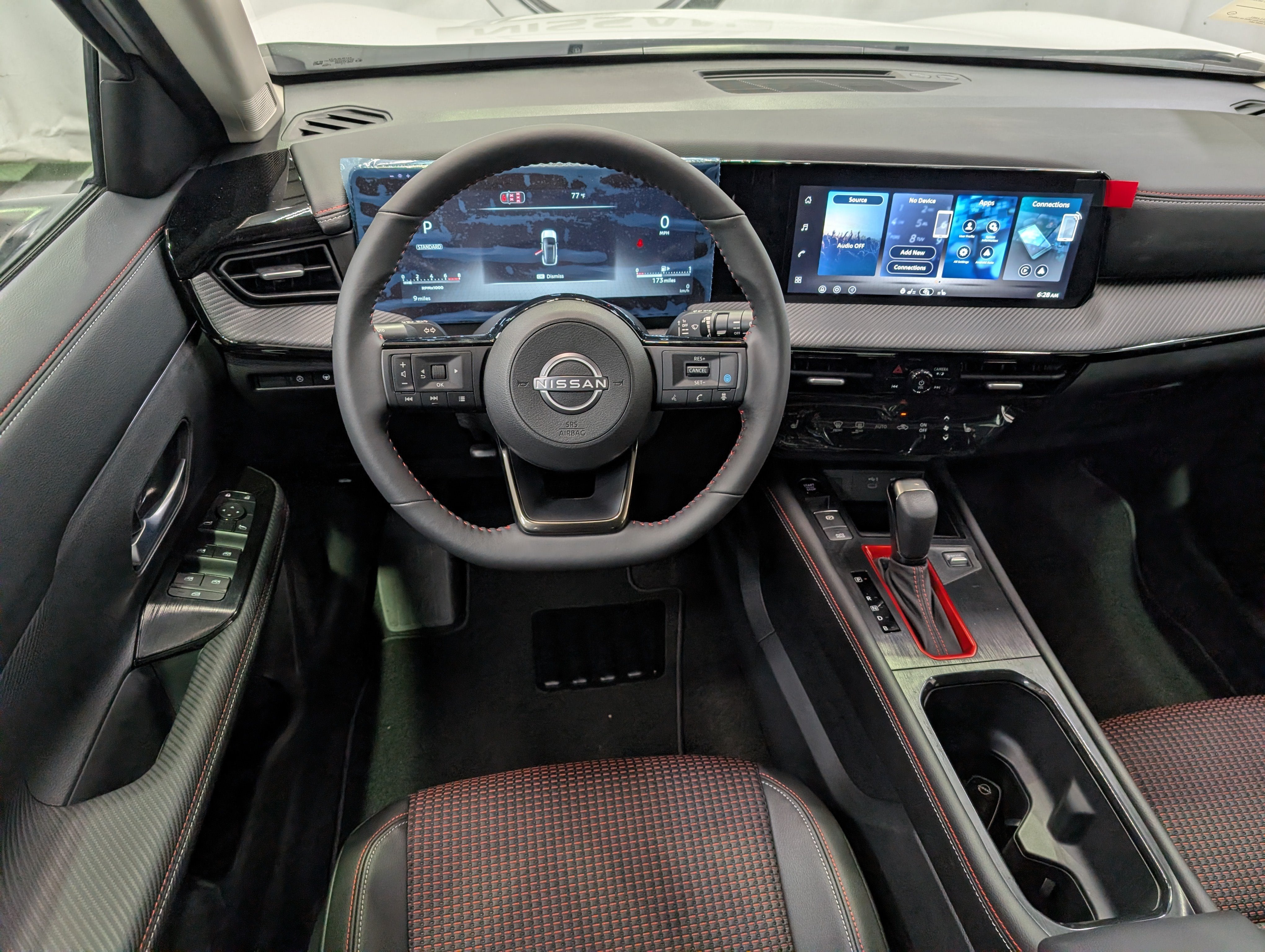 2027 Nissan Kicks SR