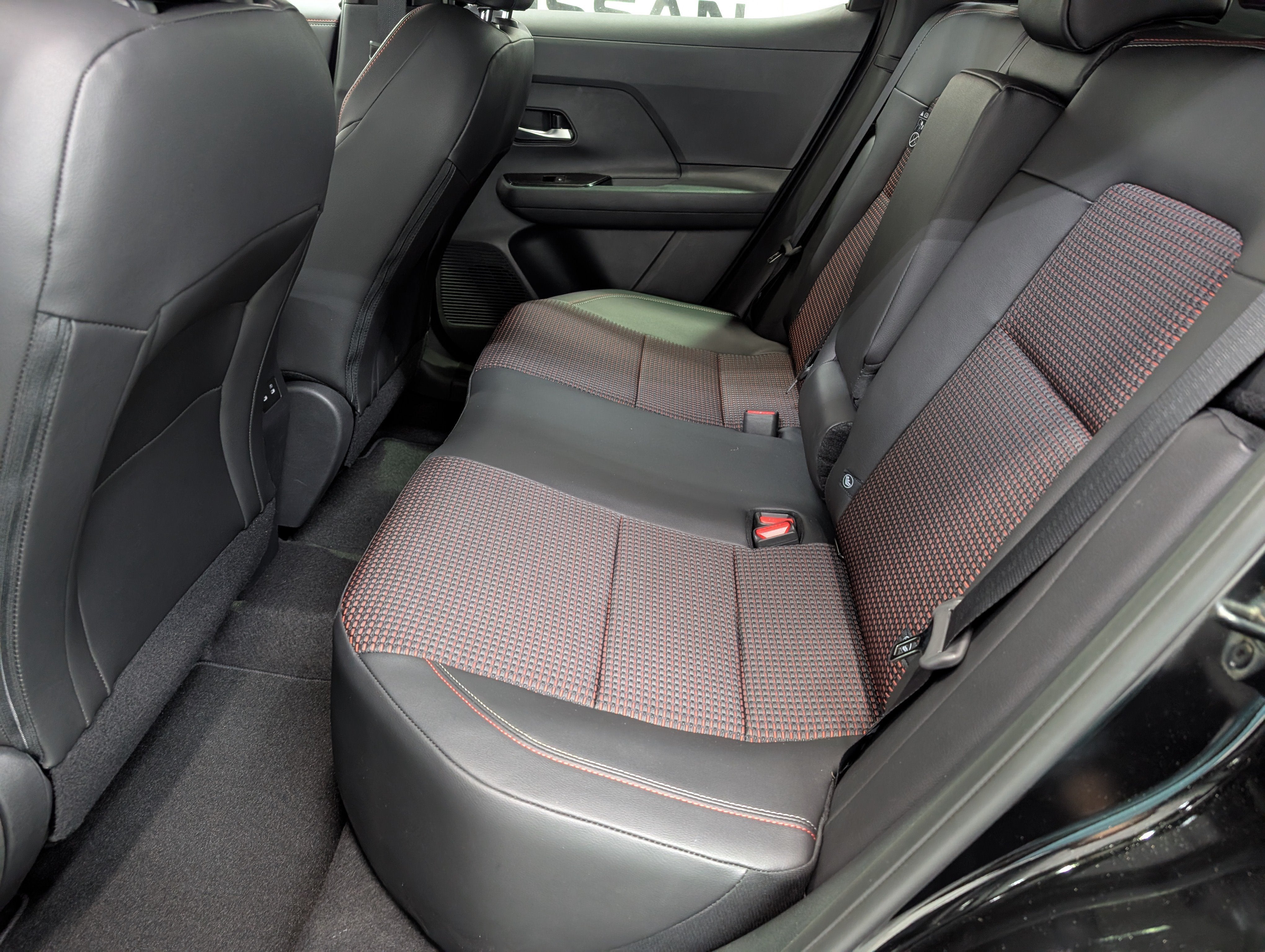 2027 Nissan Kicks SR