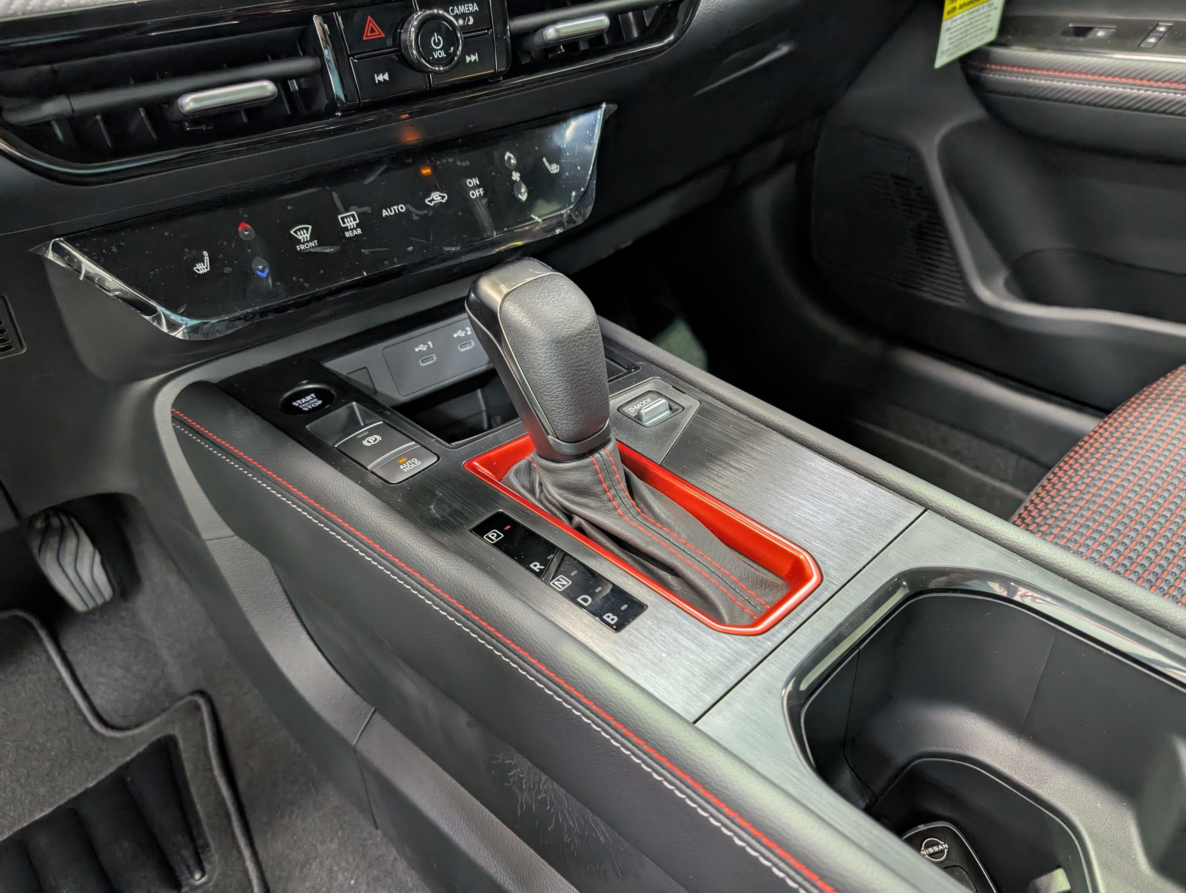2027 Nissan Kicks SR