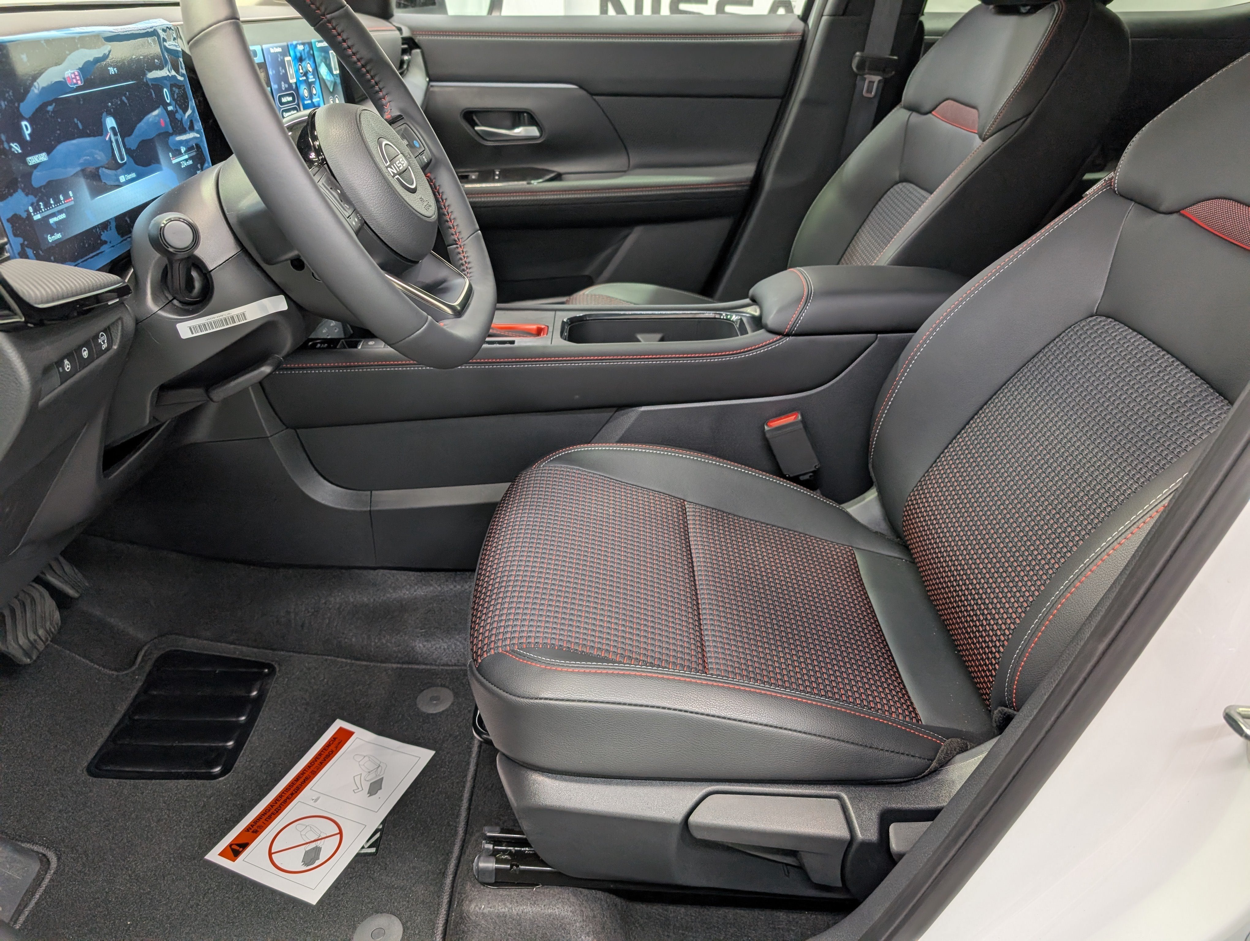 2027 Nissan Kicks SR