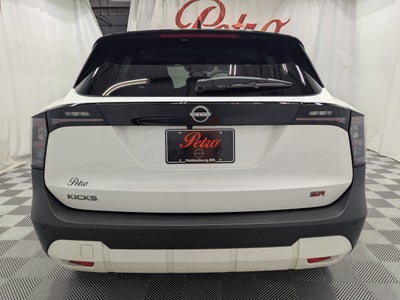2025 Nissan Kicks SR