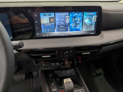 2027 Nissan Kicks SR