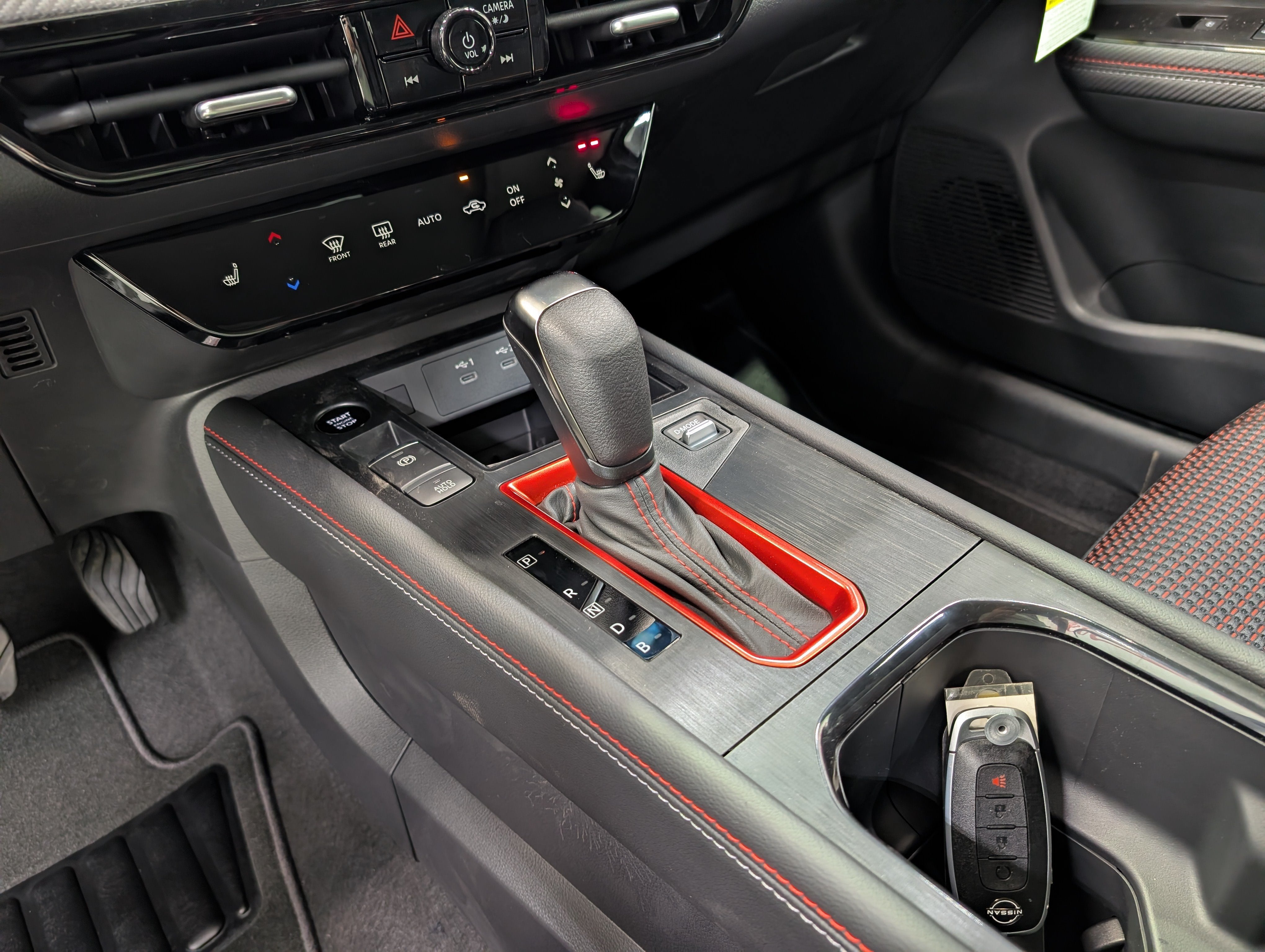 2027 Nissan Kicks SR