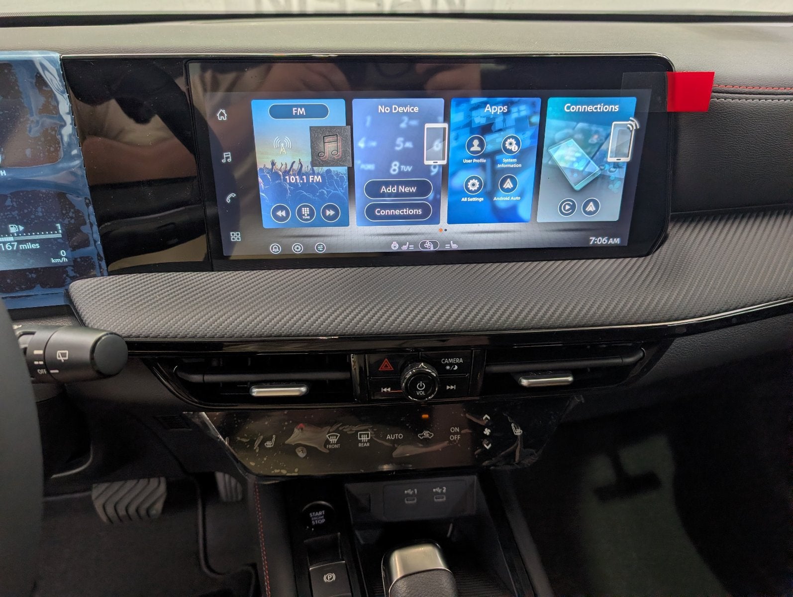 2027 Nissan Kicks SR