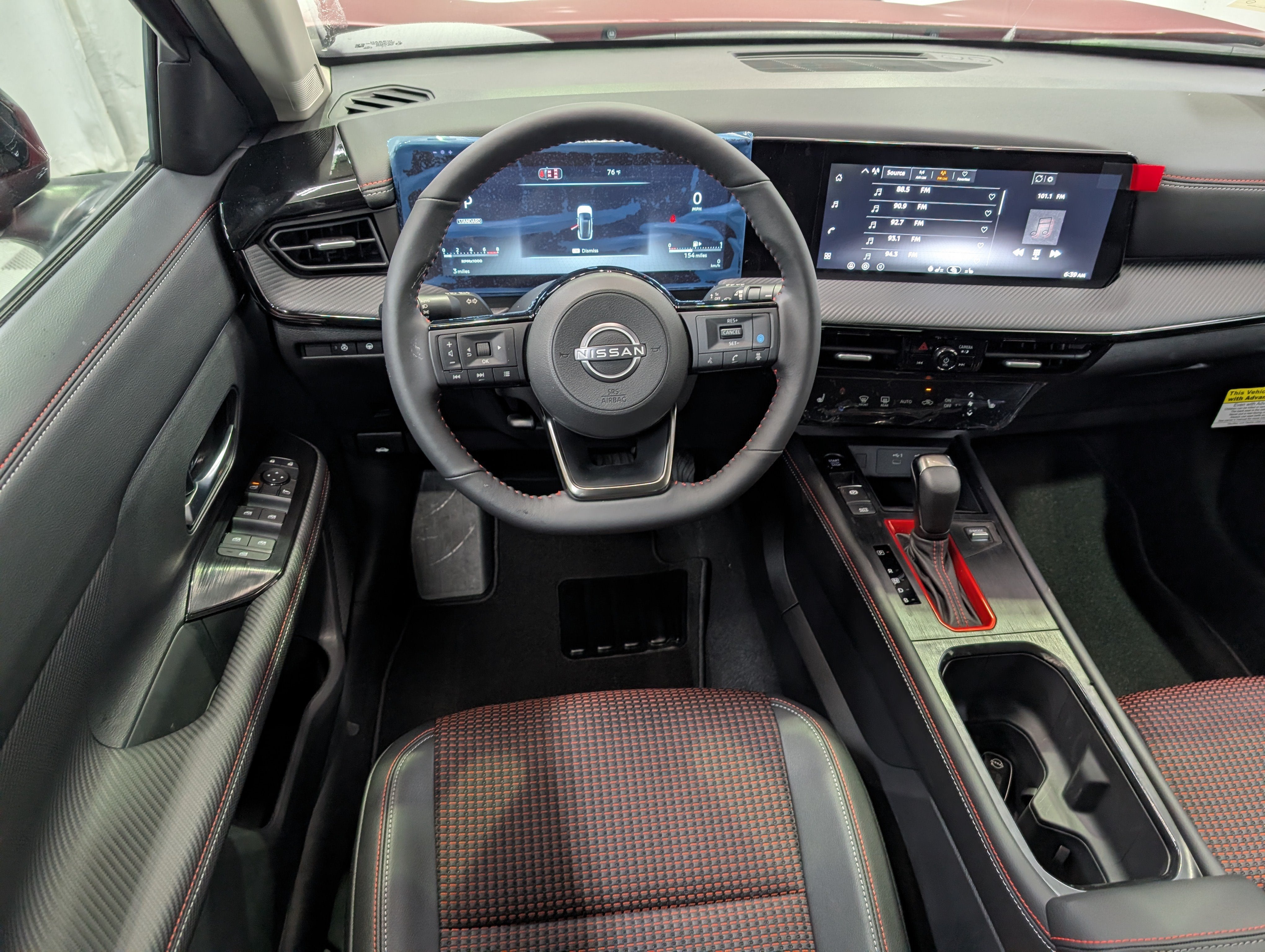 2027 Nissan Kicks SR