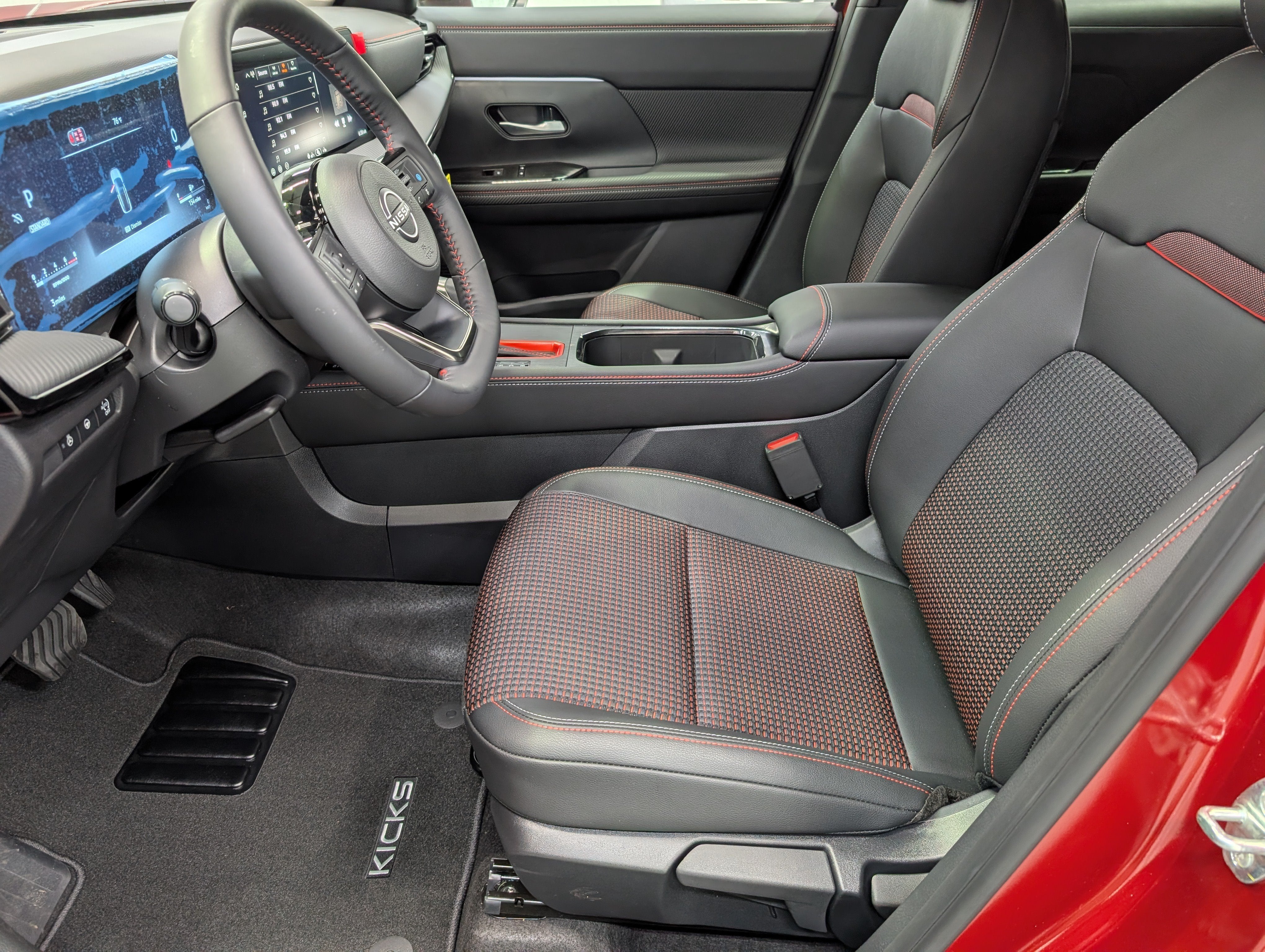 2027 Nissan Kicks SR