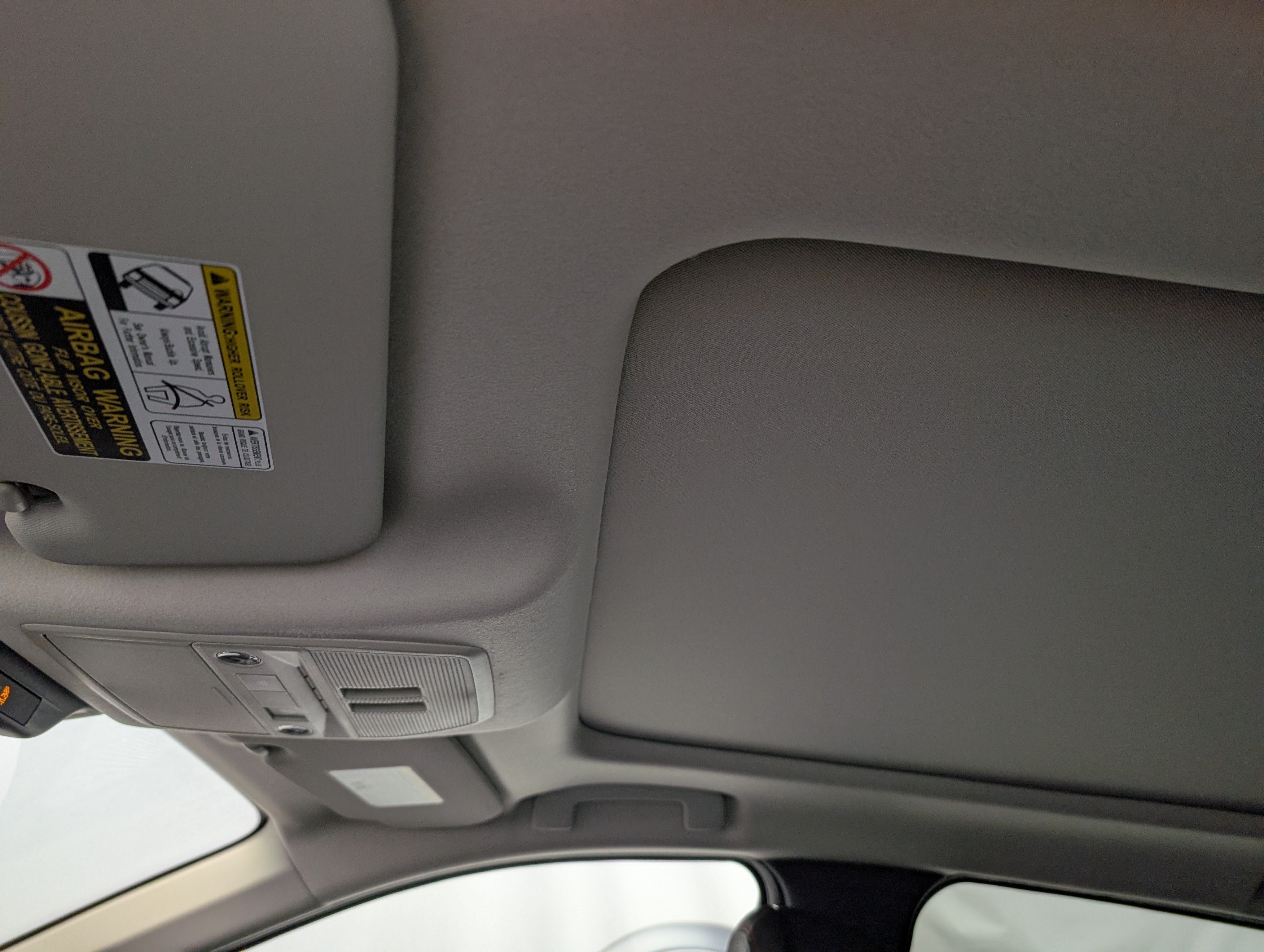 2027 Nissan Kicks SR