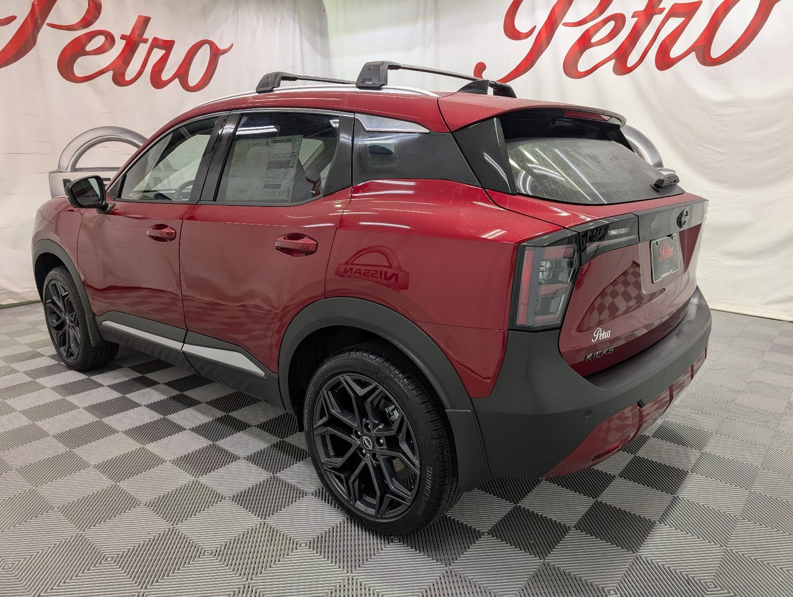 2027 Nissan Kicks SR