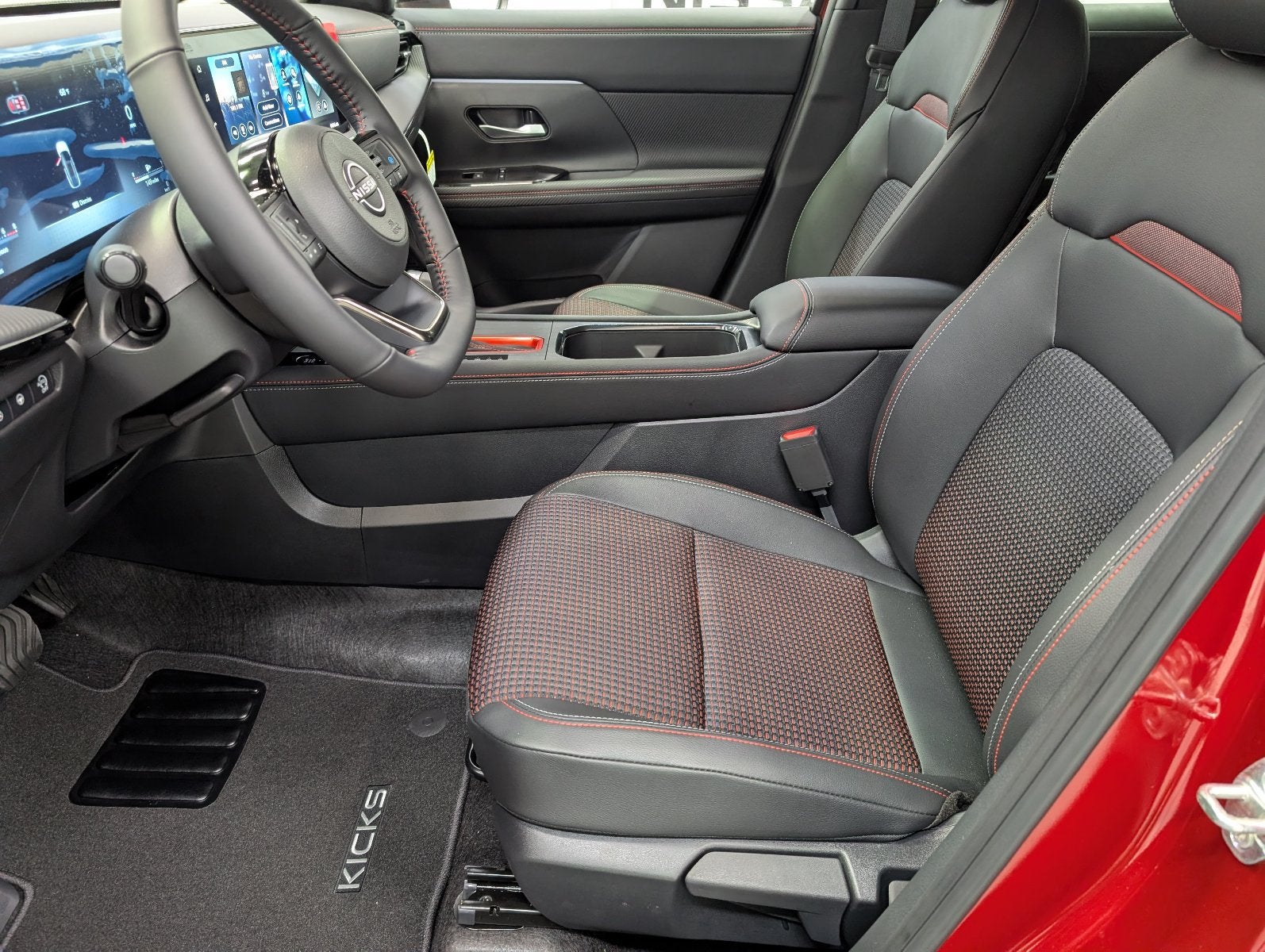 2027 Nissan Kicks SR