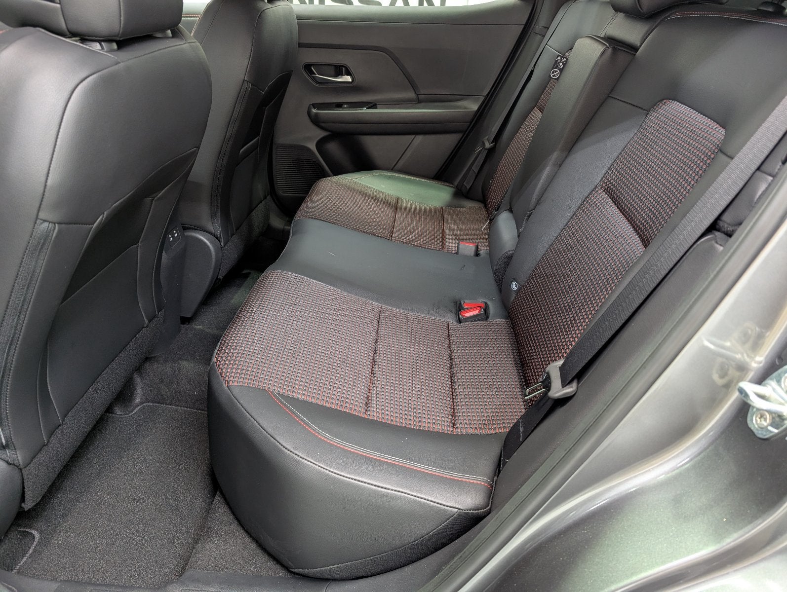 2027 Nissan Kicks SR