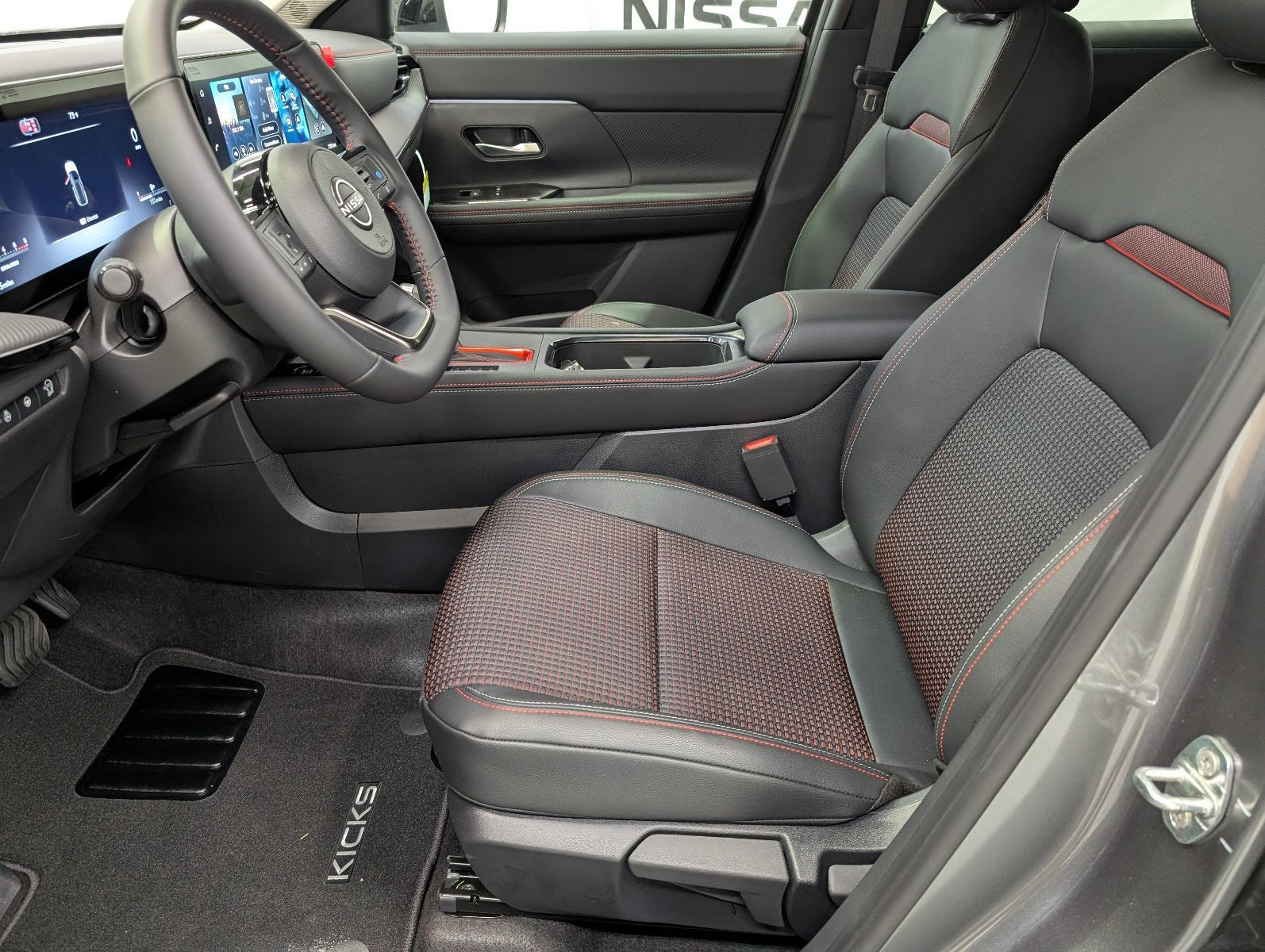 2027 Nissan Kicks SR