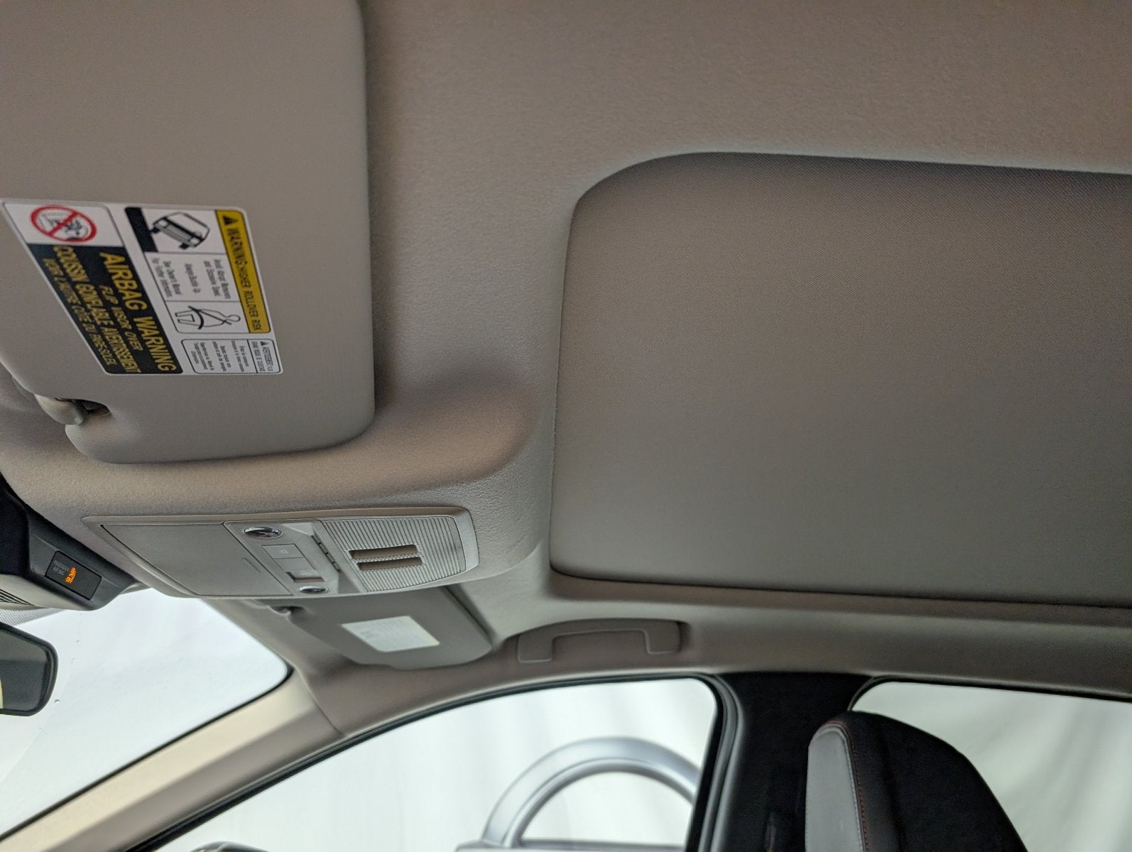 2027 Nissan Kicks SR