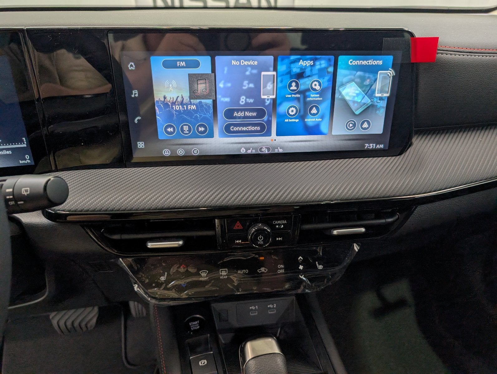 2027 Nissan Kicks SR