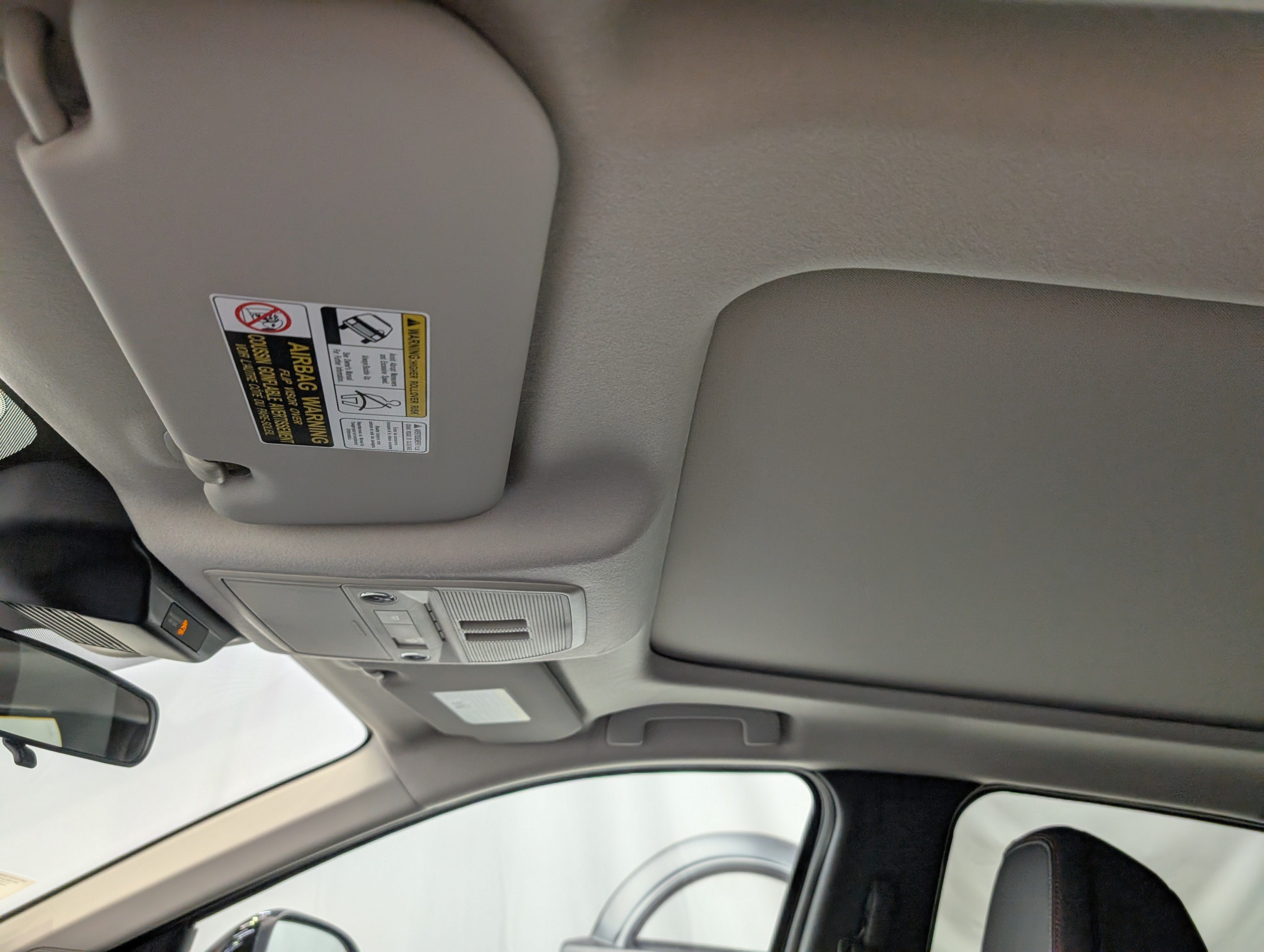 2027 Nissan Kicks SR