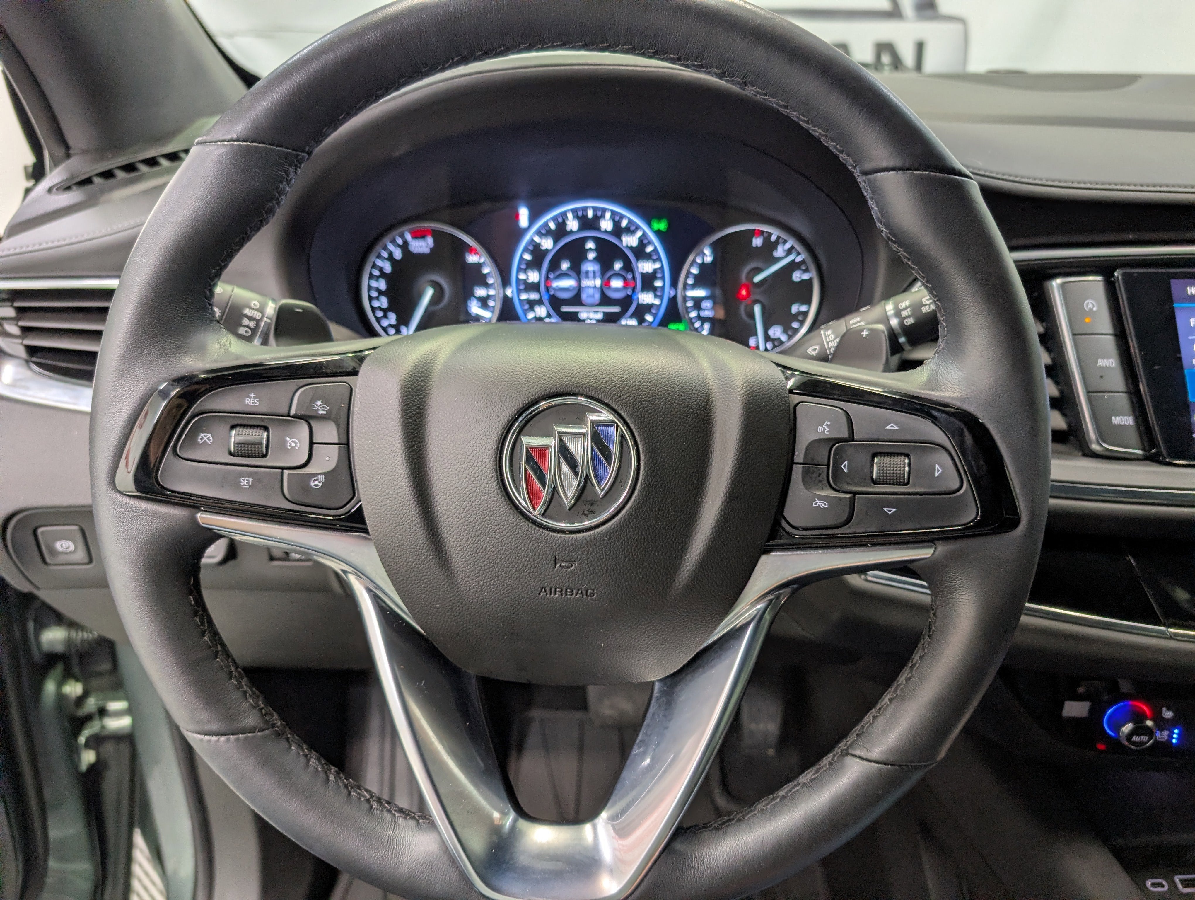 2023 Buick Enclave Avenir