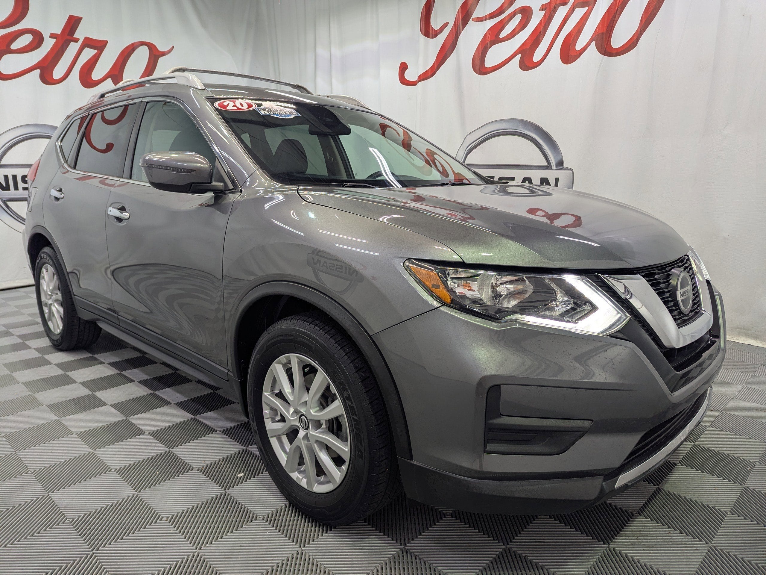 2020 Nissan Rogue SV