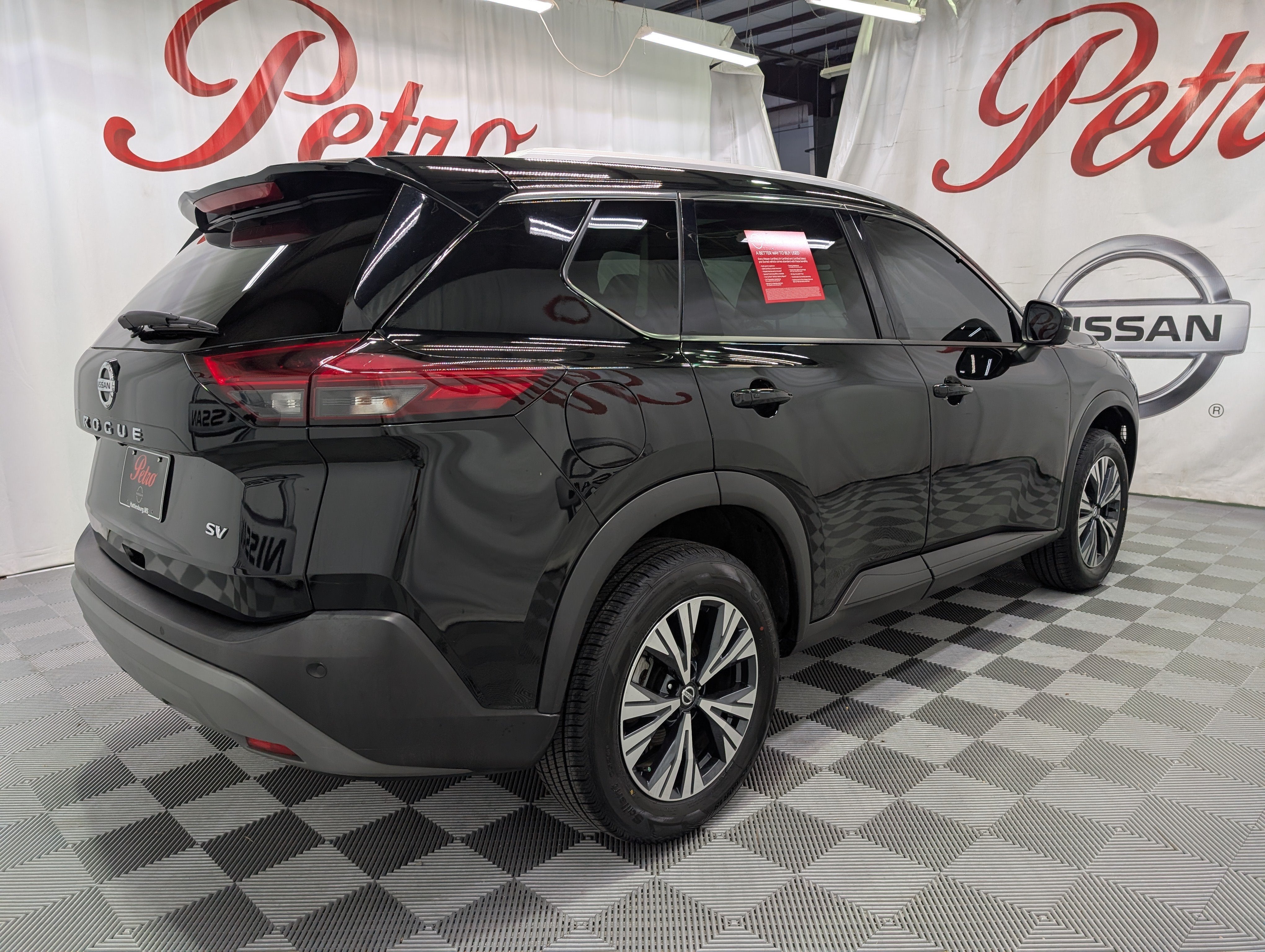 2021 Nissan Rogue SV