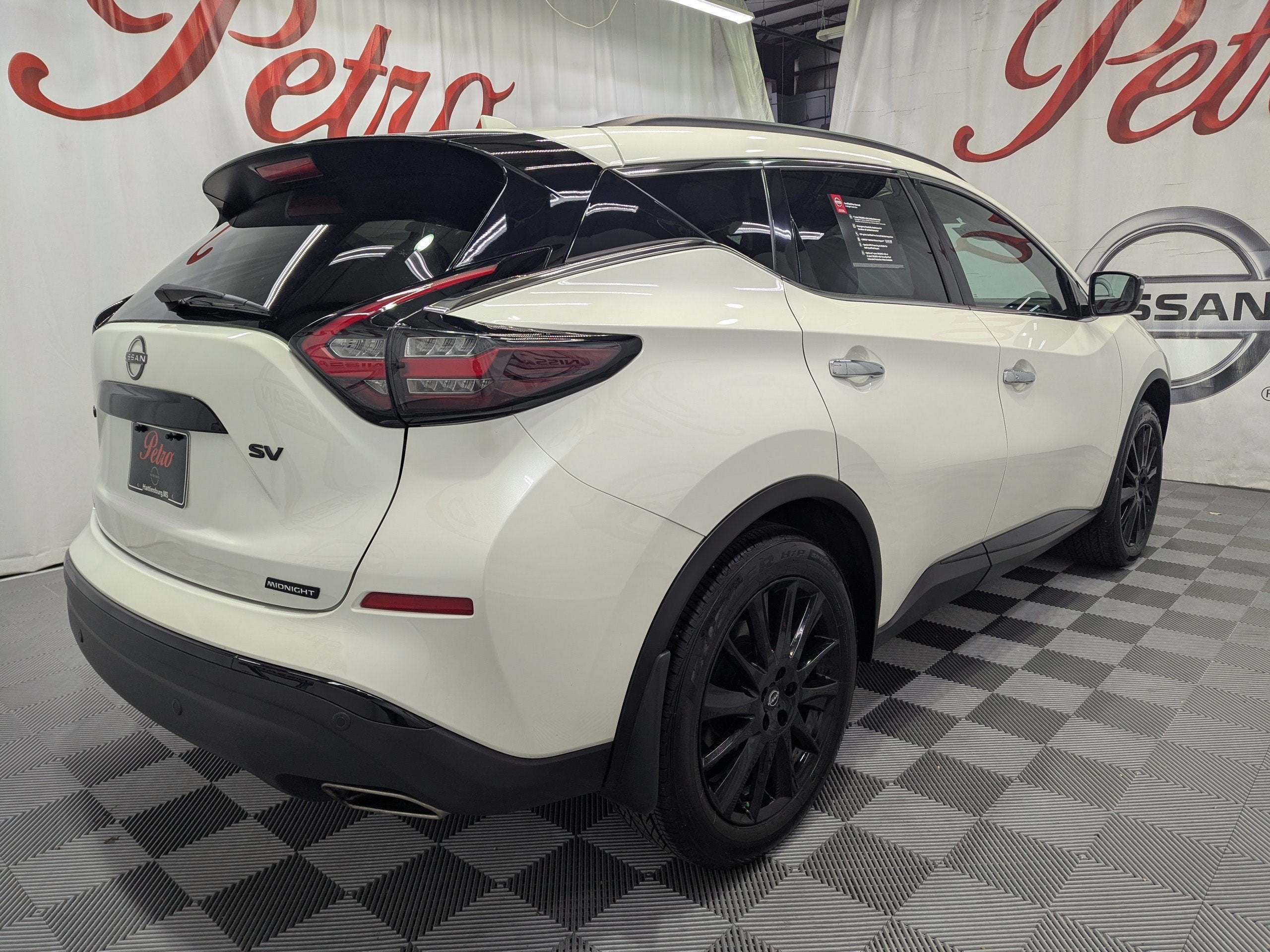 2024 Nissan Murano SV