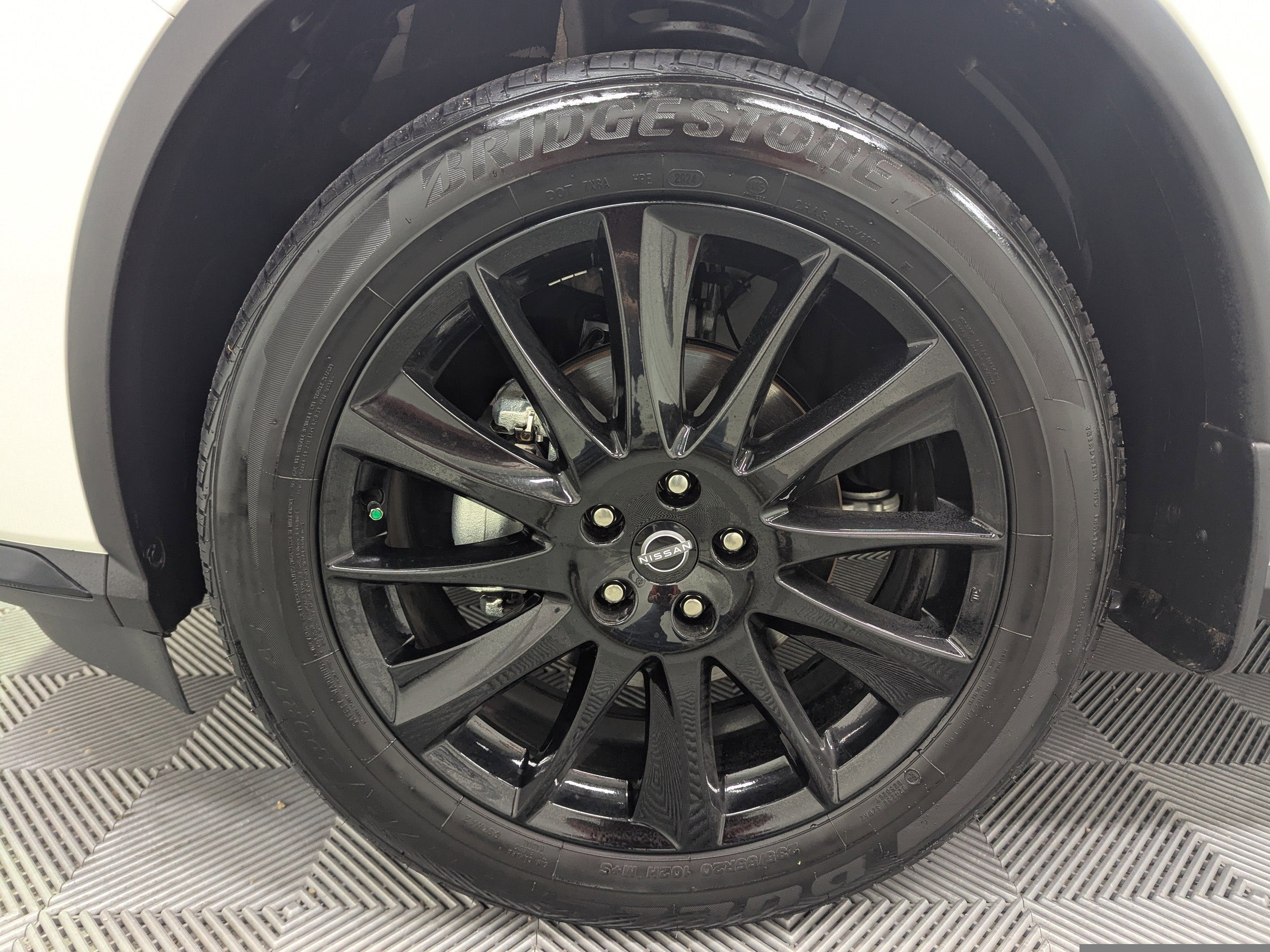 2024 Nissan Murano SV