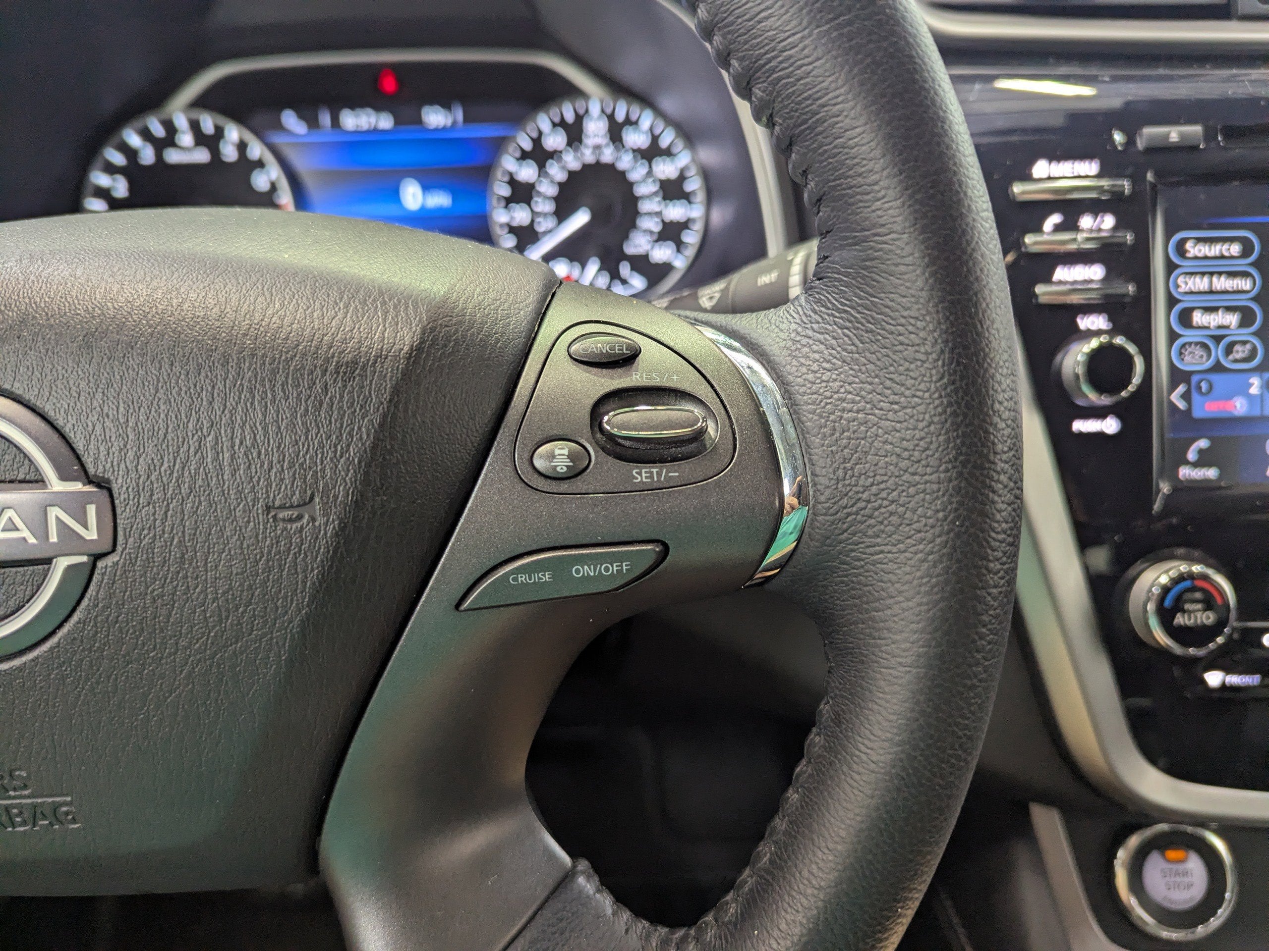 2024 Nissan Murano SV