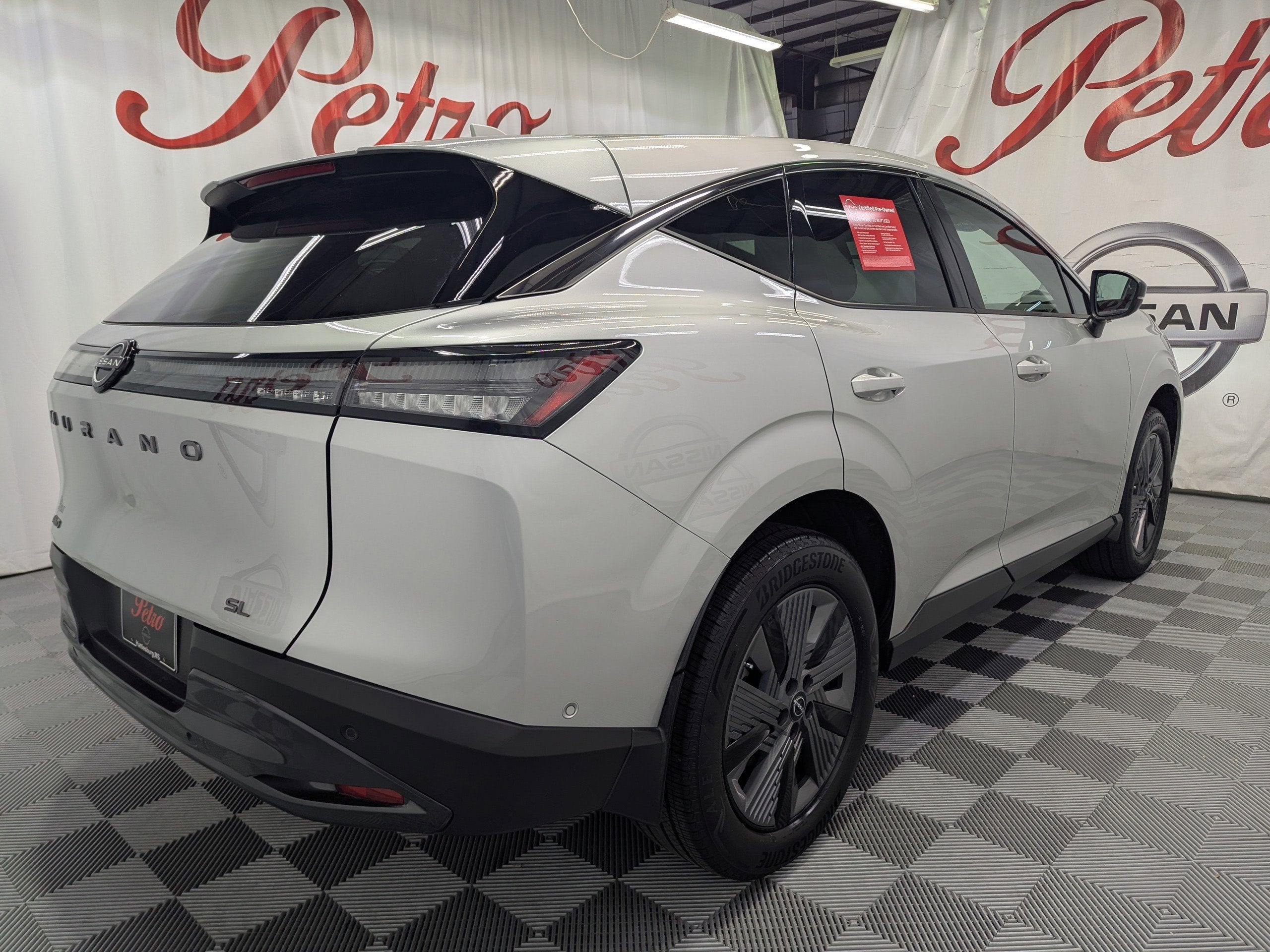 2025 Nissan Murano SL