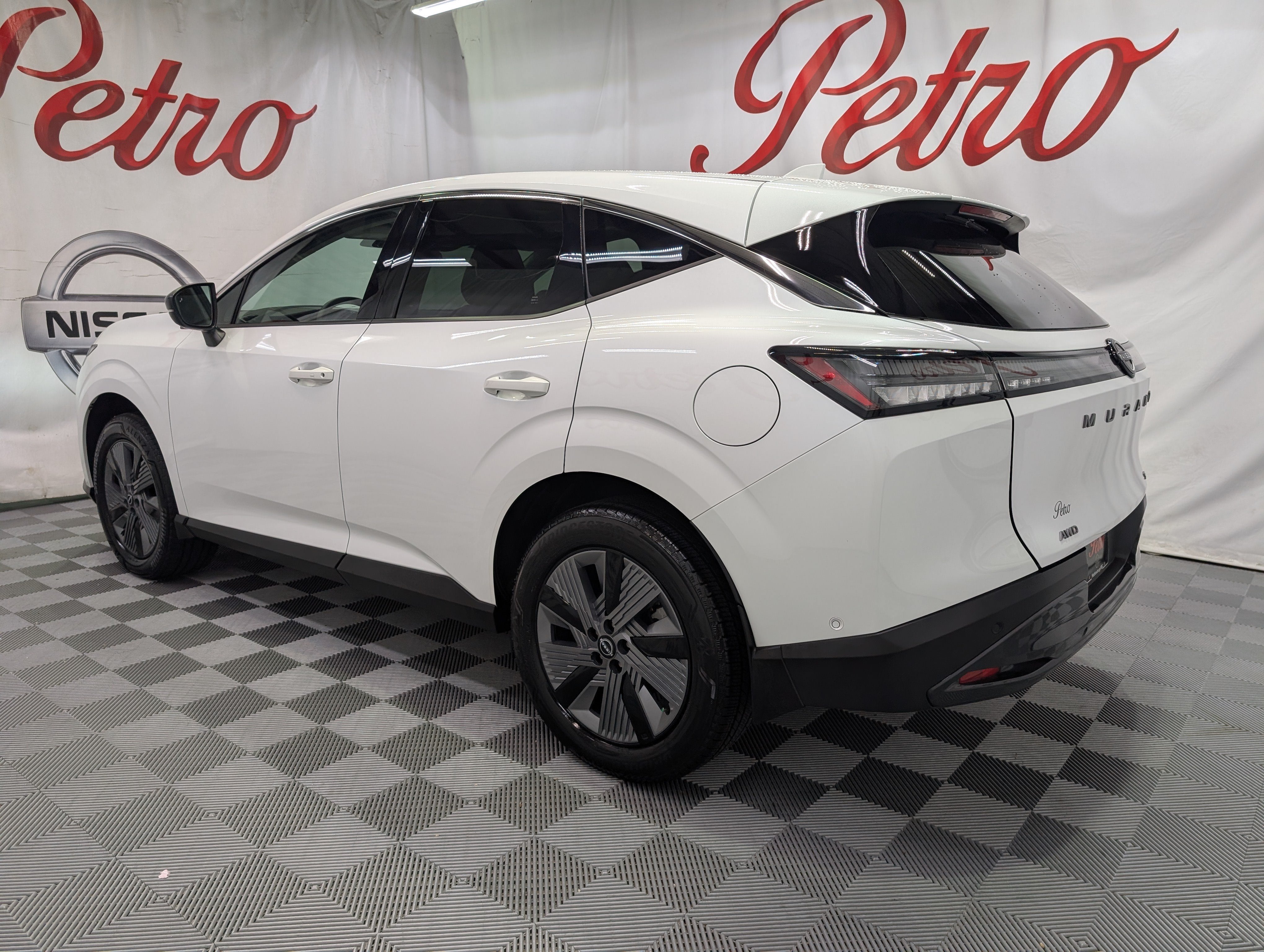 2025 Nissan Murano SL