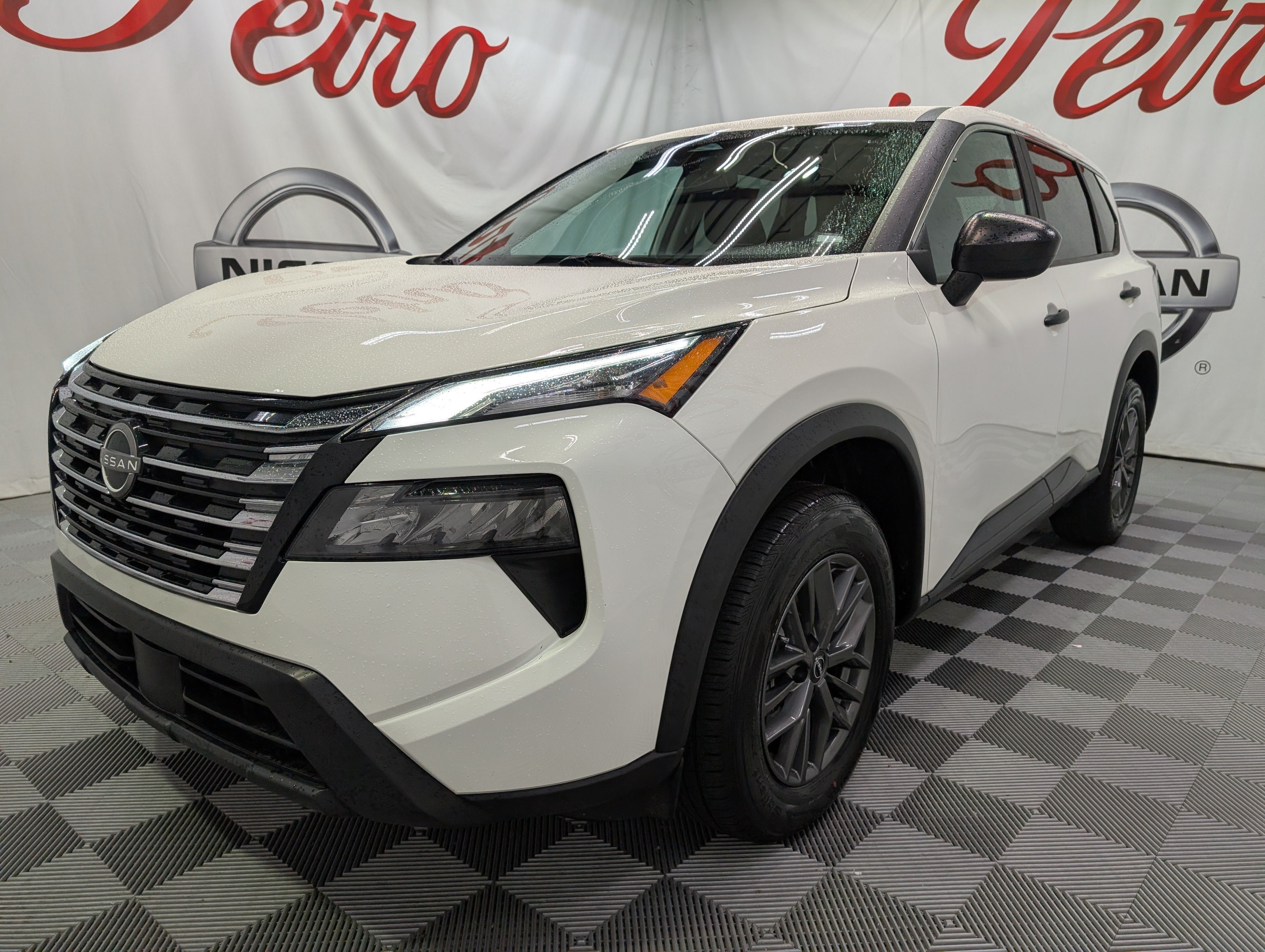 2024 Nissan Rogue S