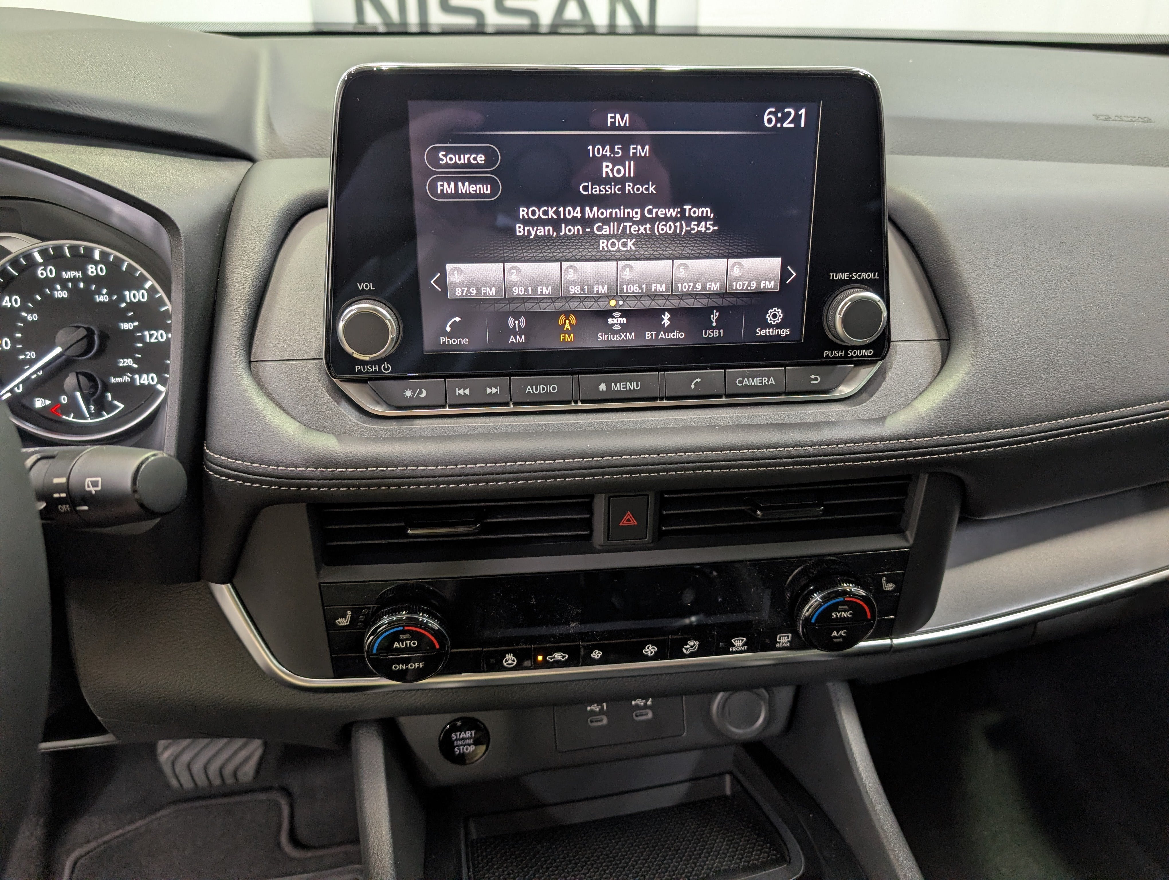 2026 Nissan Rogue Dark Armor