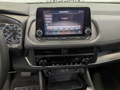 2027 Nissan Rogue SV
