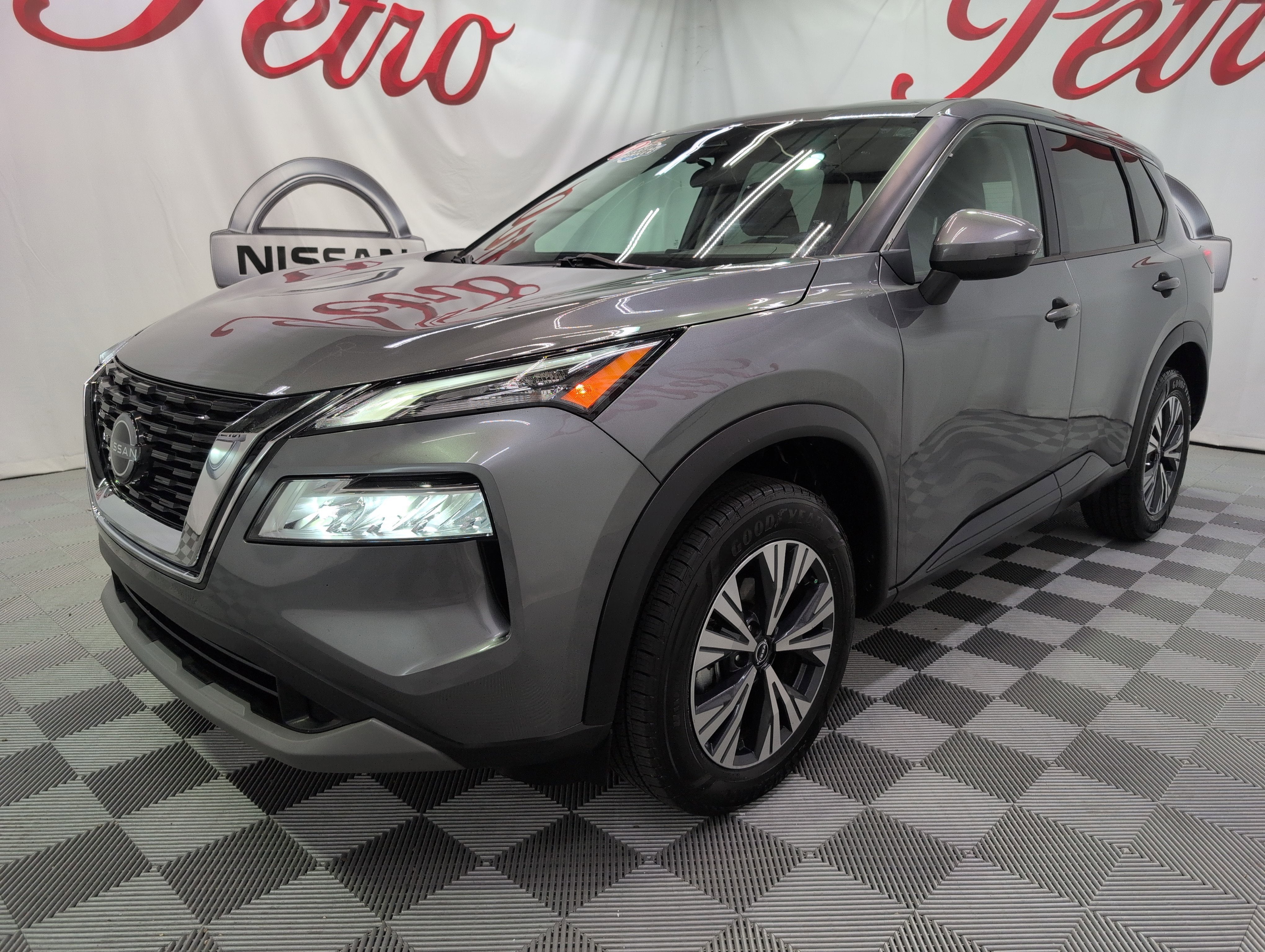 2022 Nissan Rogue SV