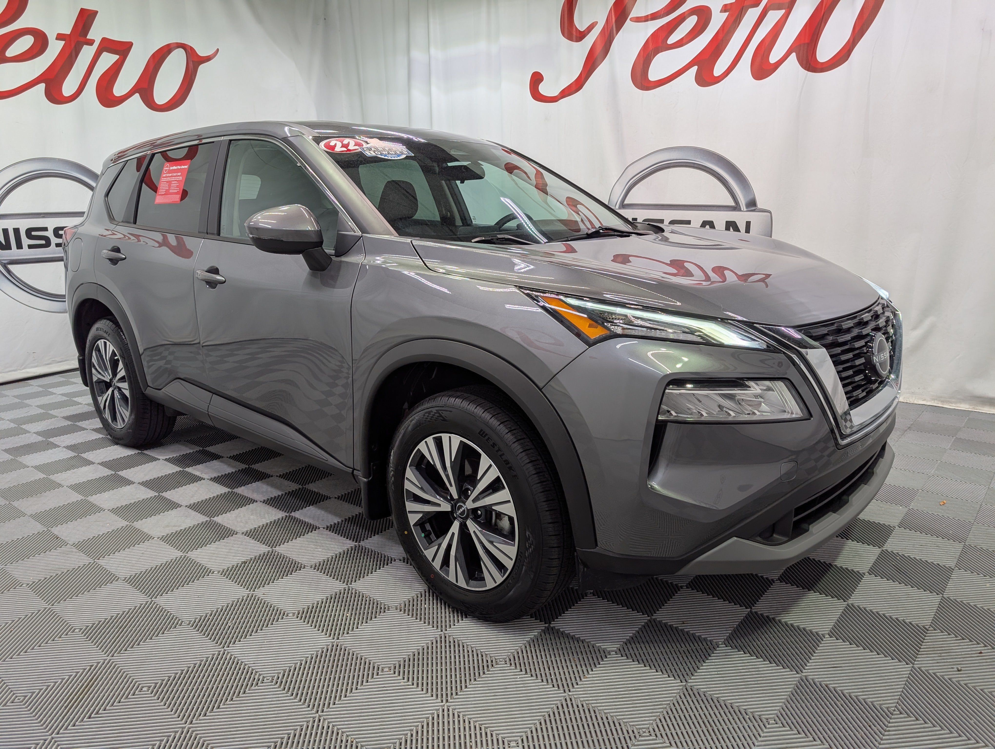 2022 Nissan Rogue SV