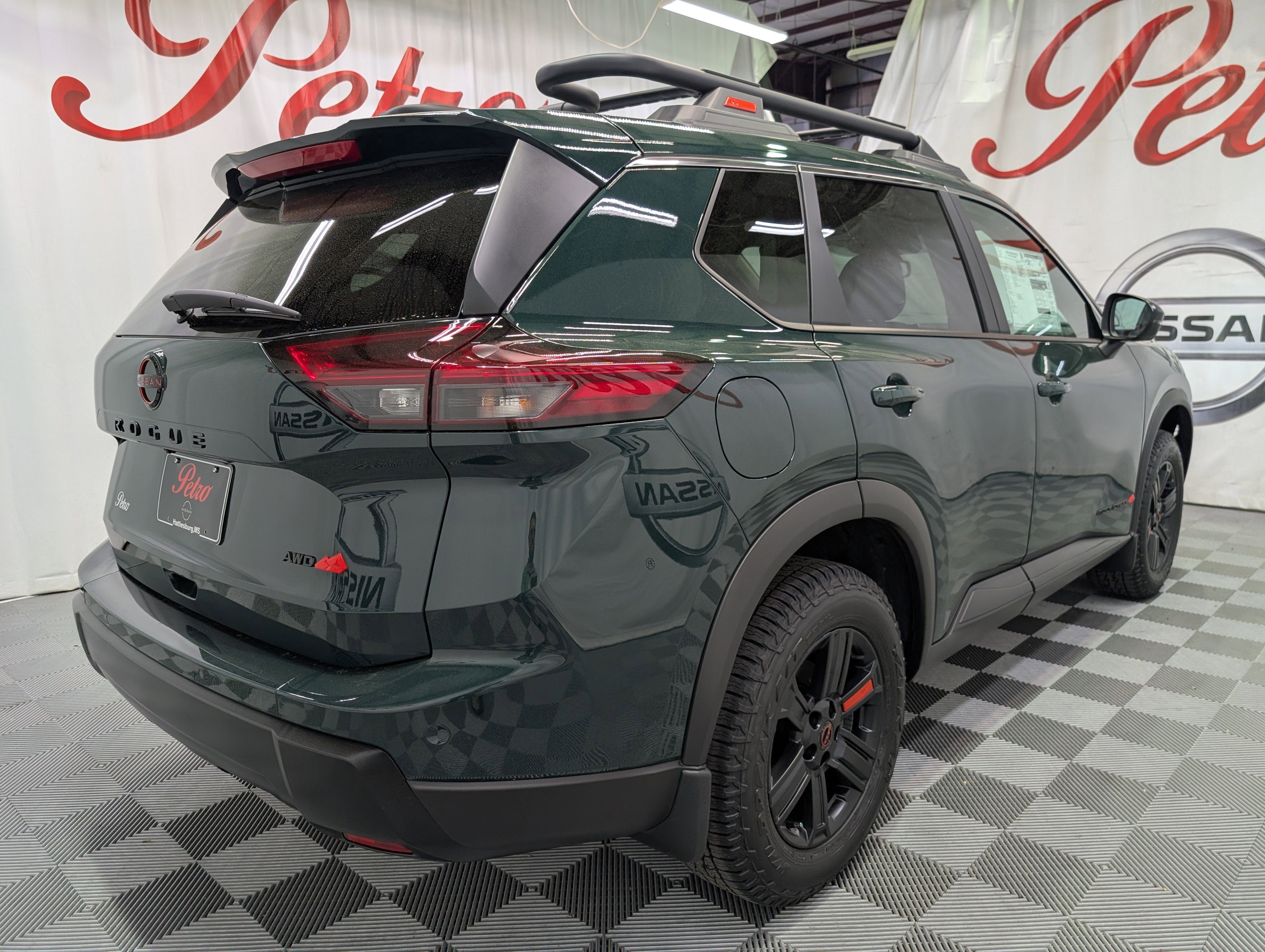 2026 Nissan Rogue Rock Creek