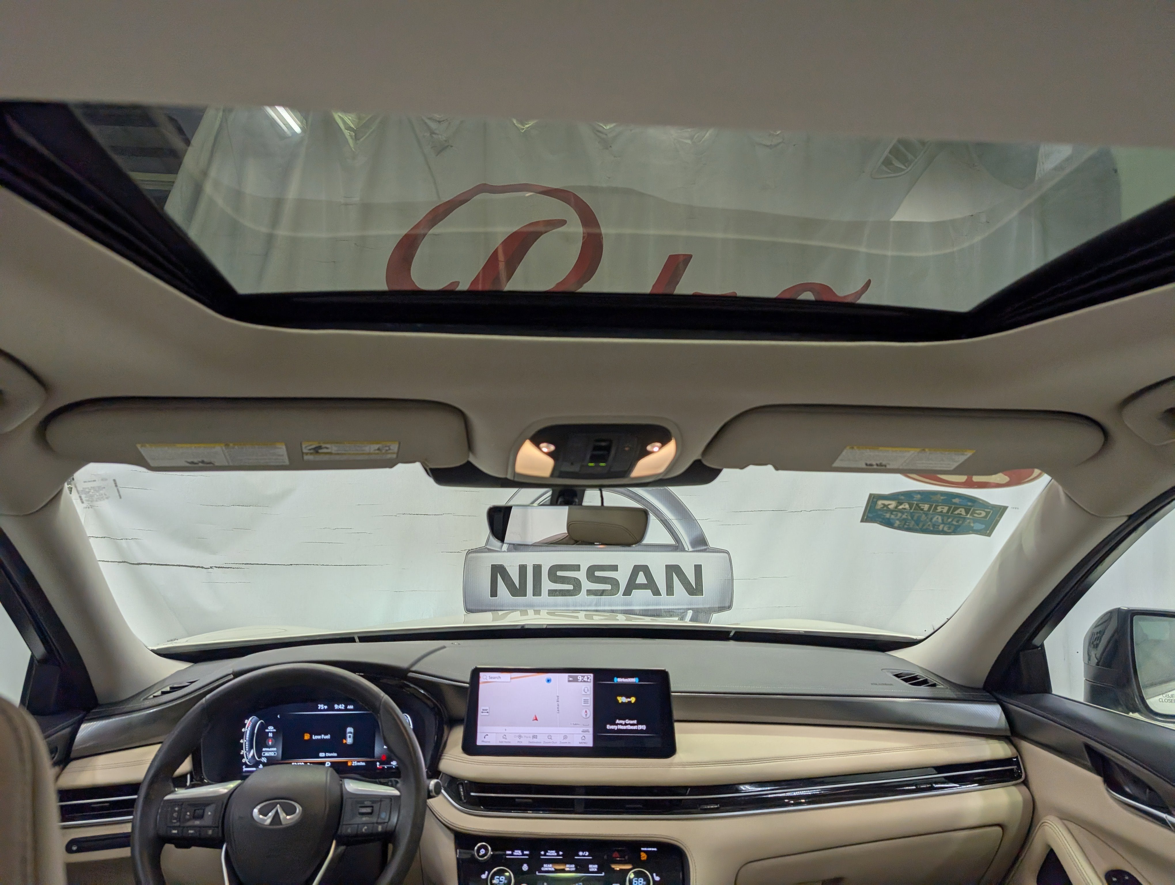 2023 INFINITI QX60 LUXE