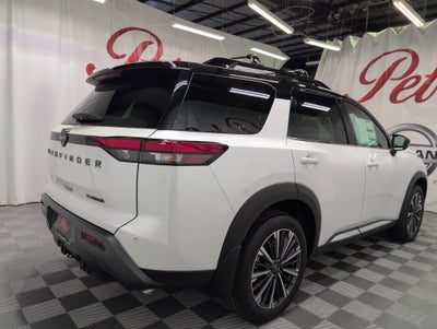 2026 Nissan Pathfinder Platinum