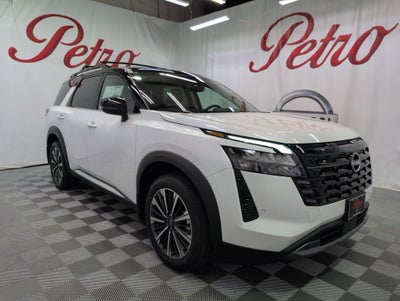 2026 Nissan Pathfinder Platinum