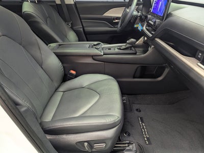 2025 Toyota Grand Highlander Platinum