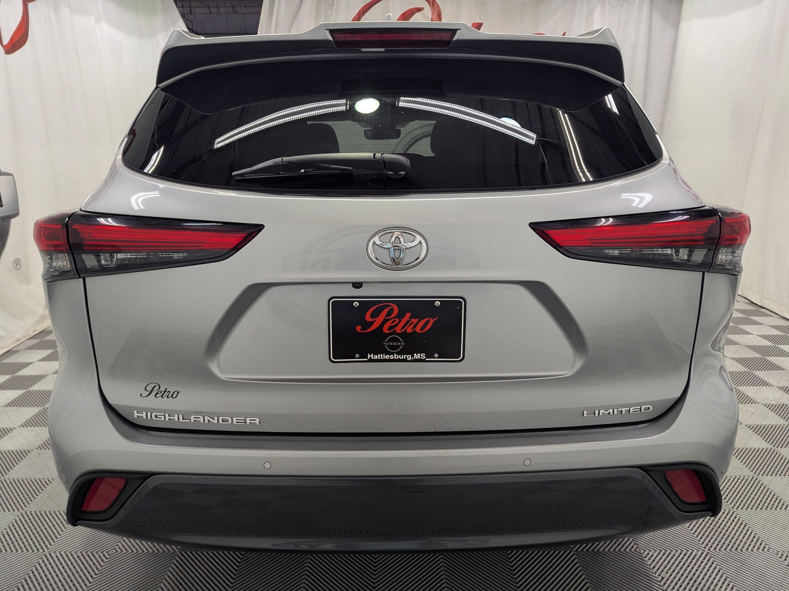 2023 Toyota Highlander Limited