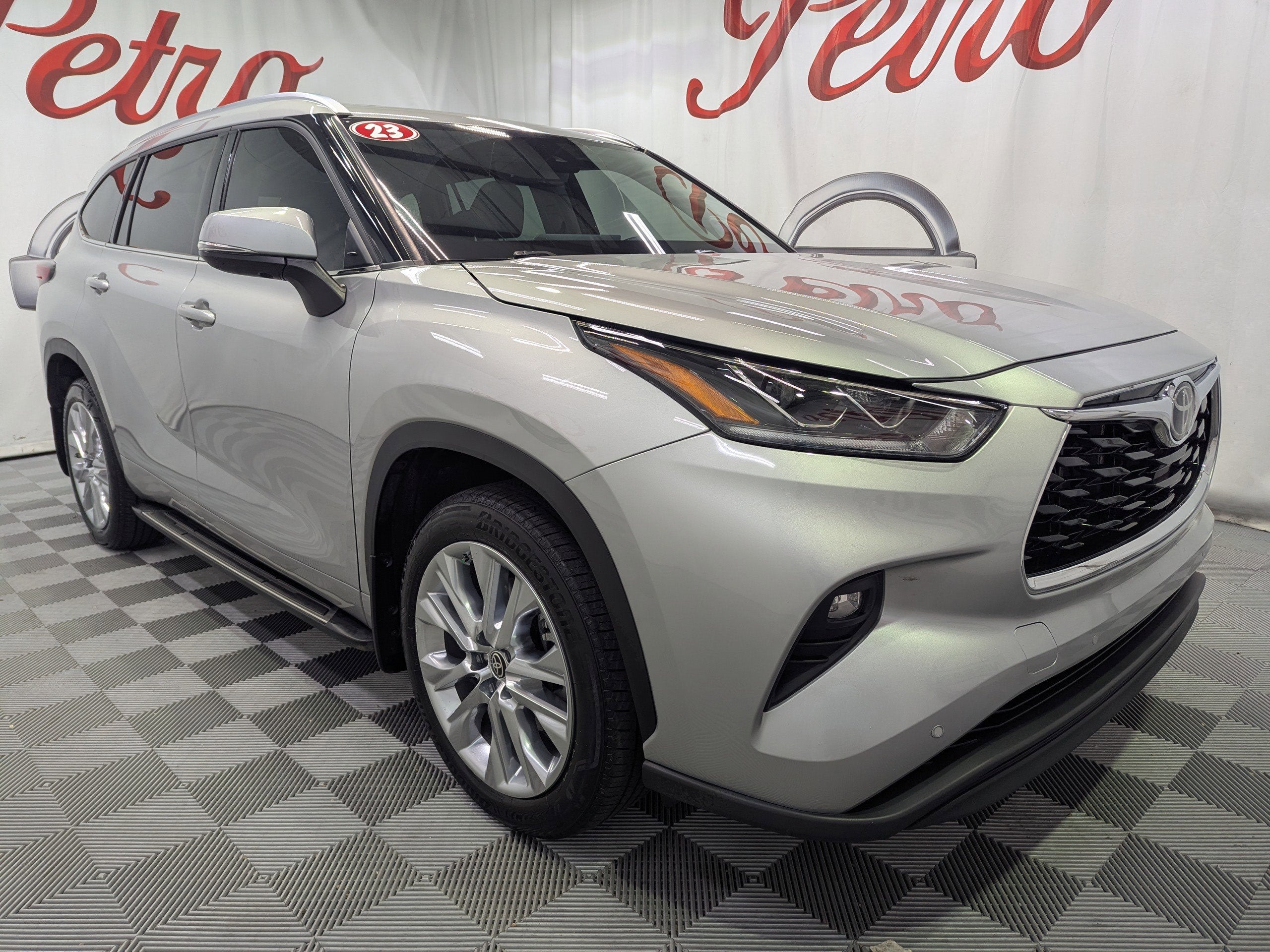 2023 Toyota Highlander Limited