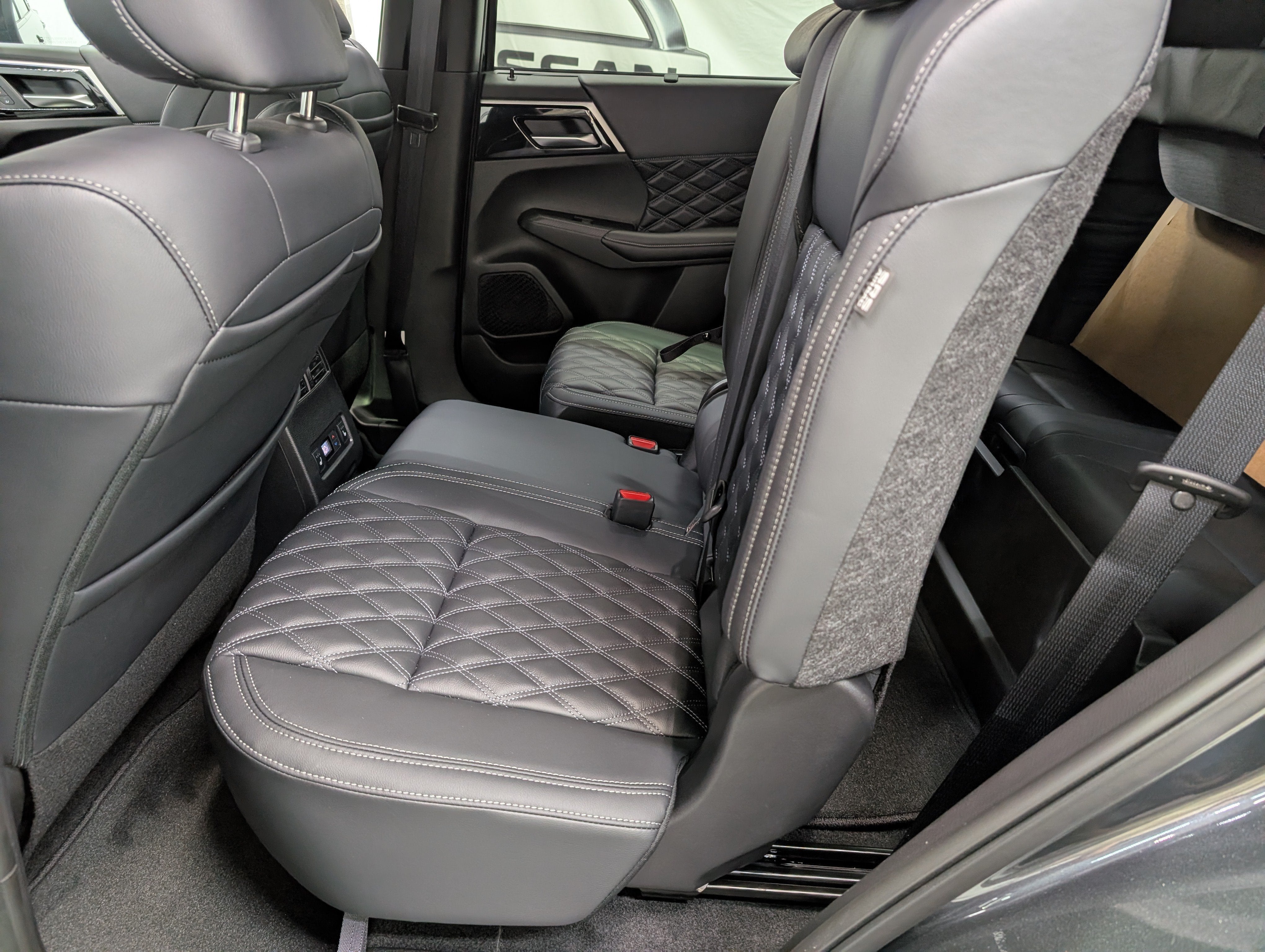2026 Nissan Rogue Plug-In Hybrid Platinum
