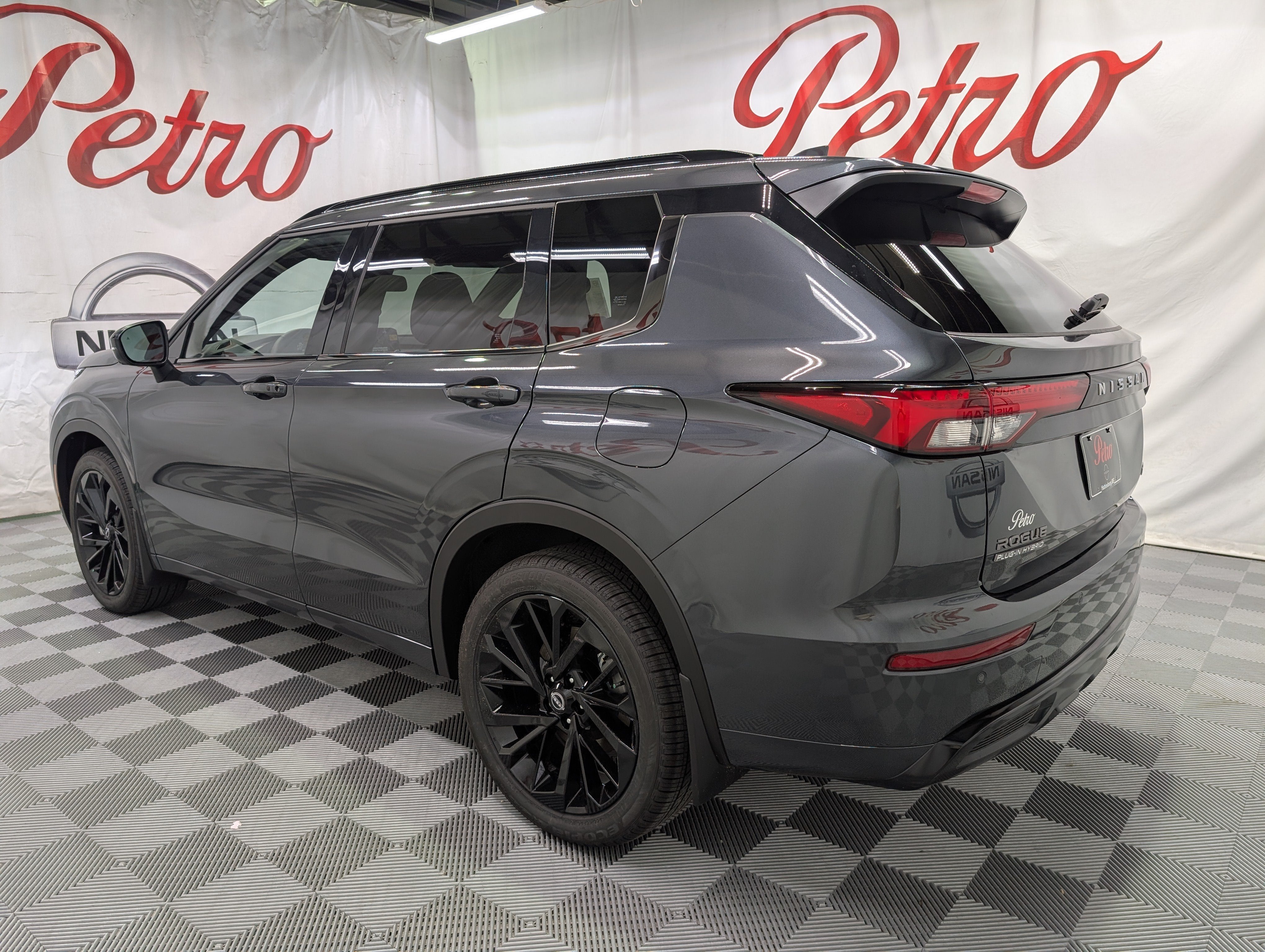 2026 Nissan Rogue Plug-In Hybrid Platinum