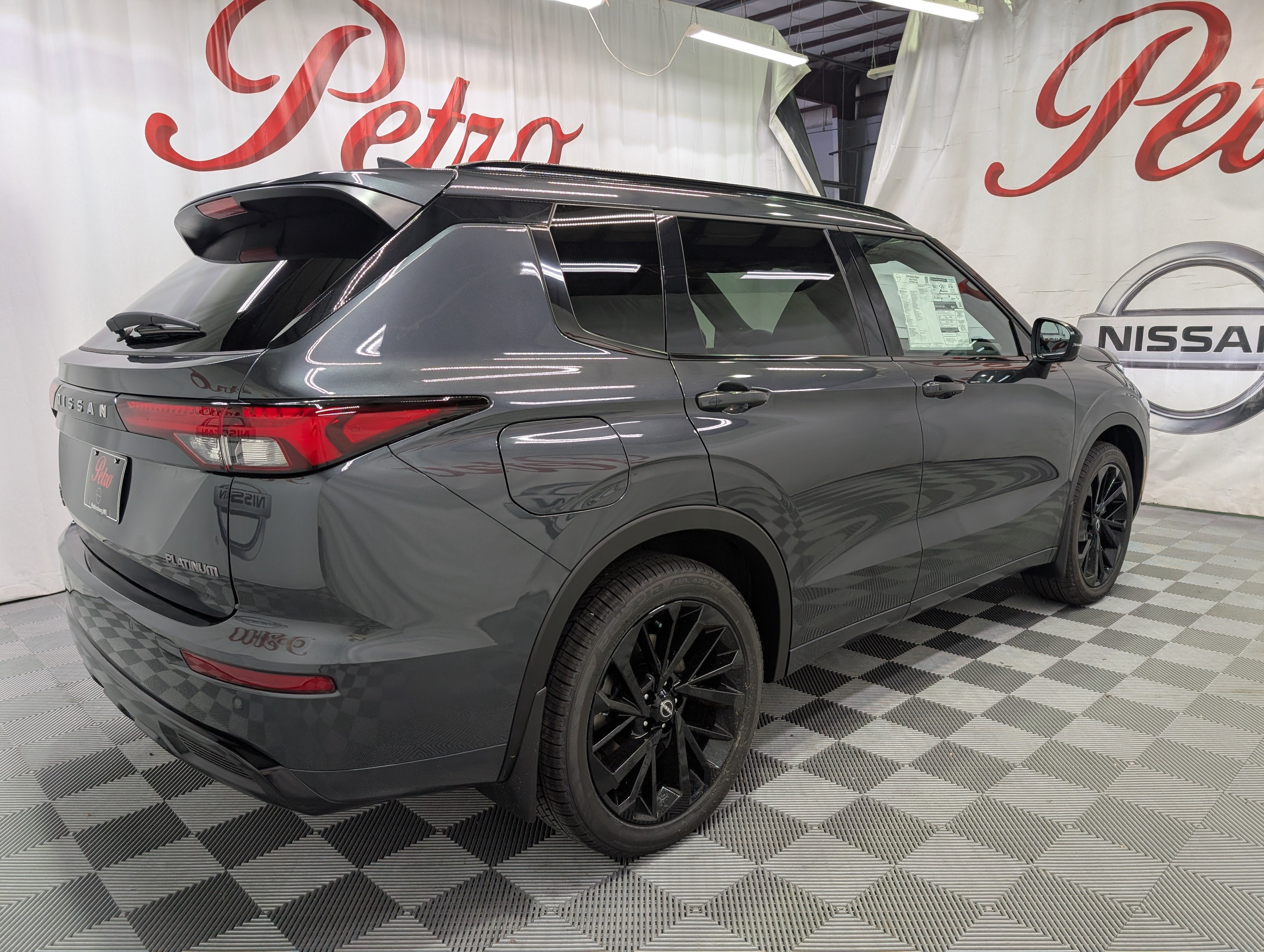 2026 Nissan Rogue Plug-In Hybrid Platinum