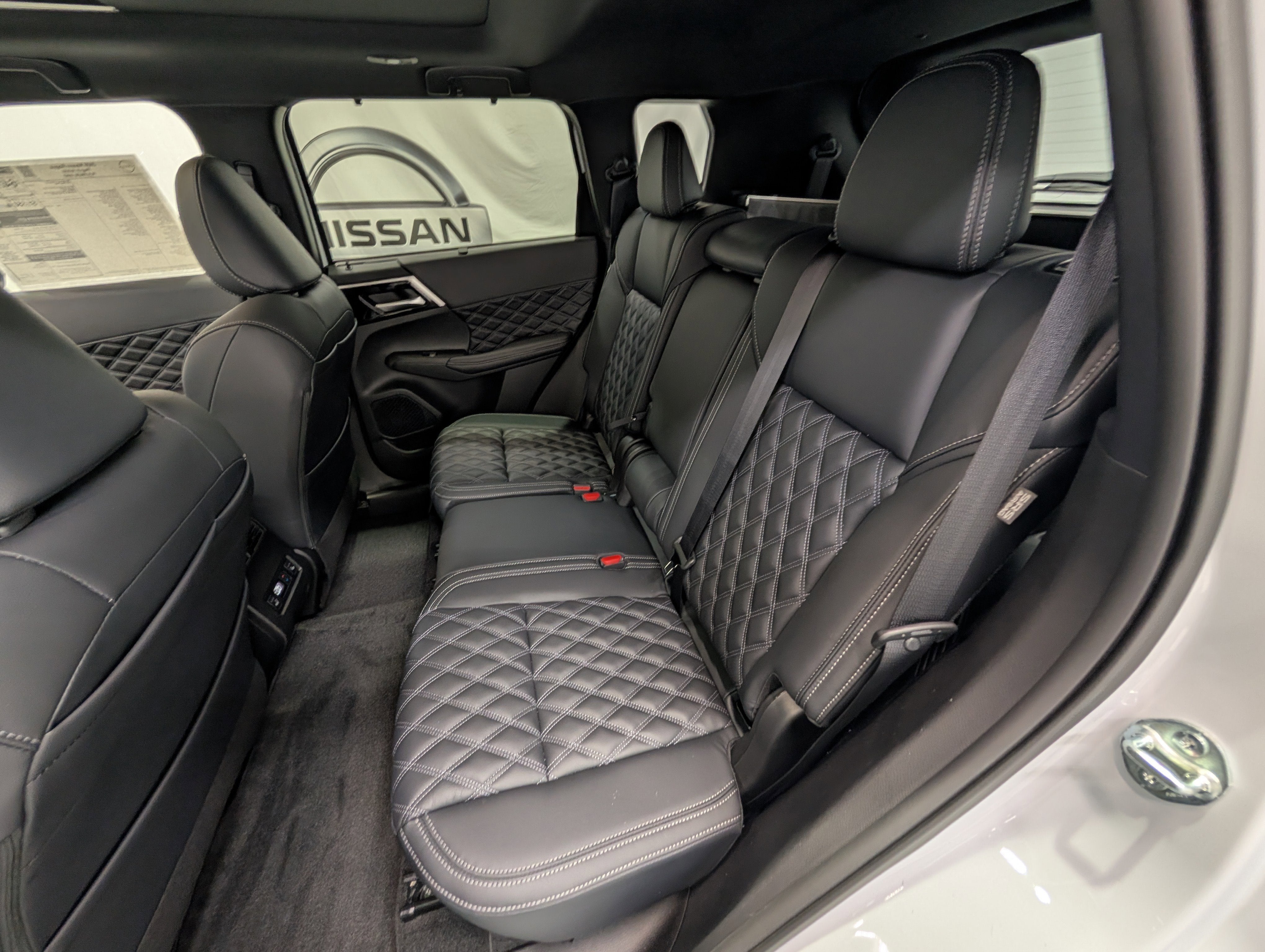 2026 Nissan Rogue Plug-In Hybrid Platinum