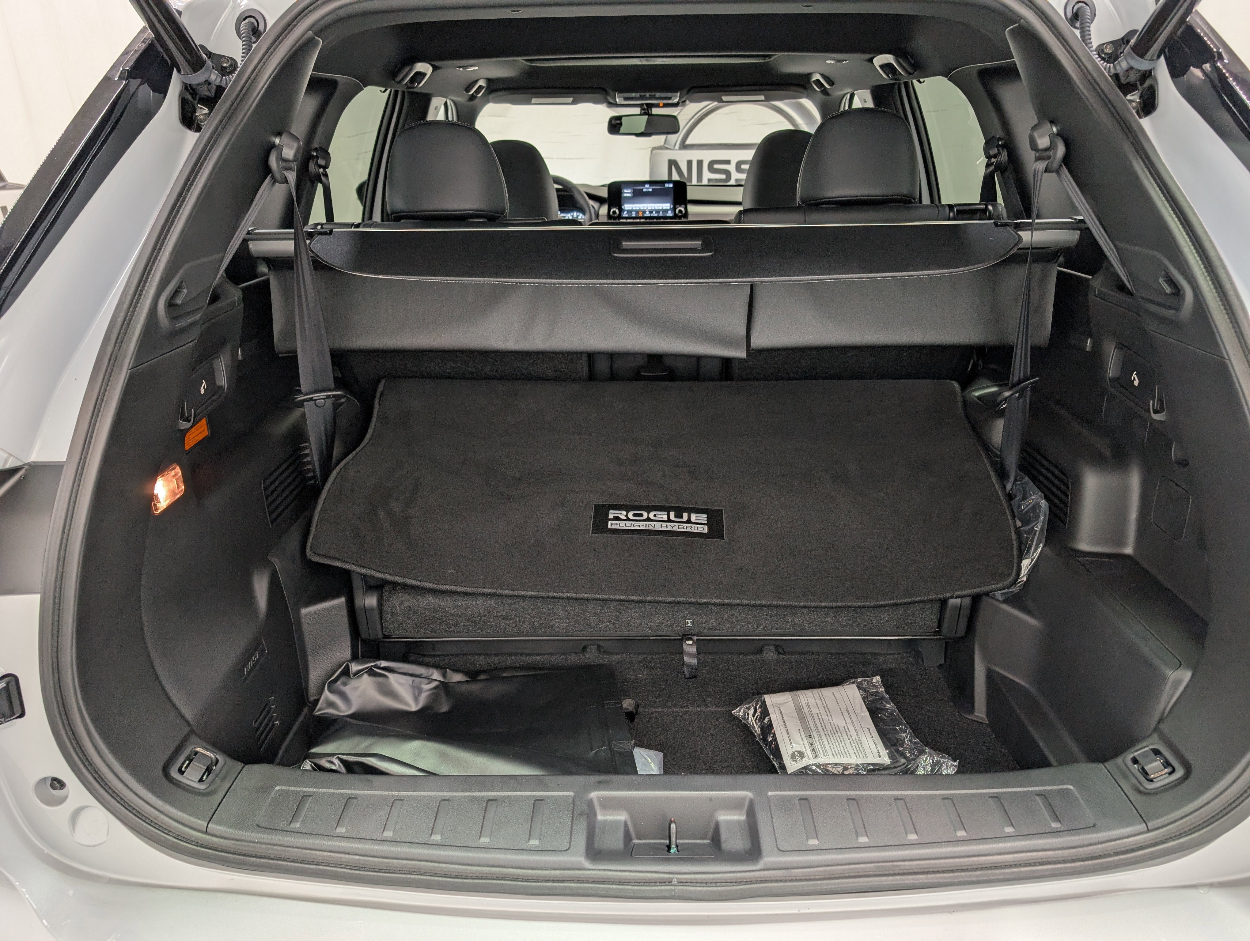 2026 Nissan Rogue Plug-In Hybrid Platinum