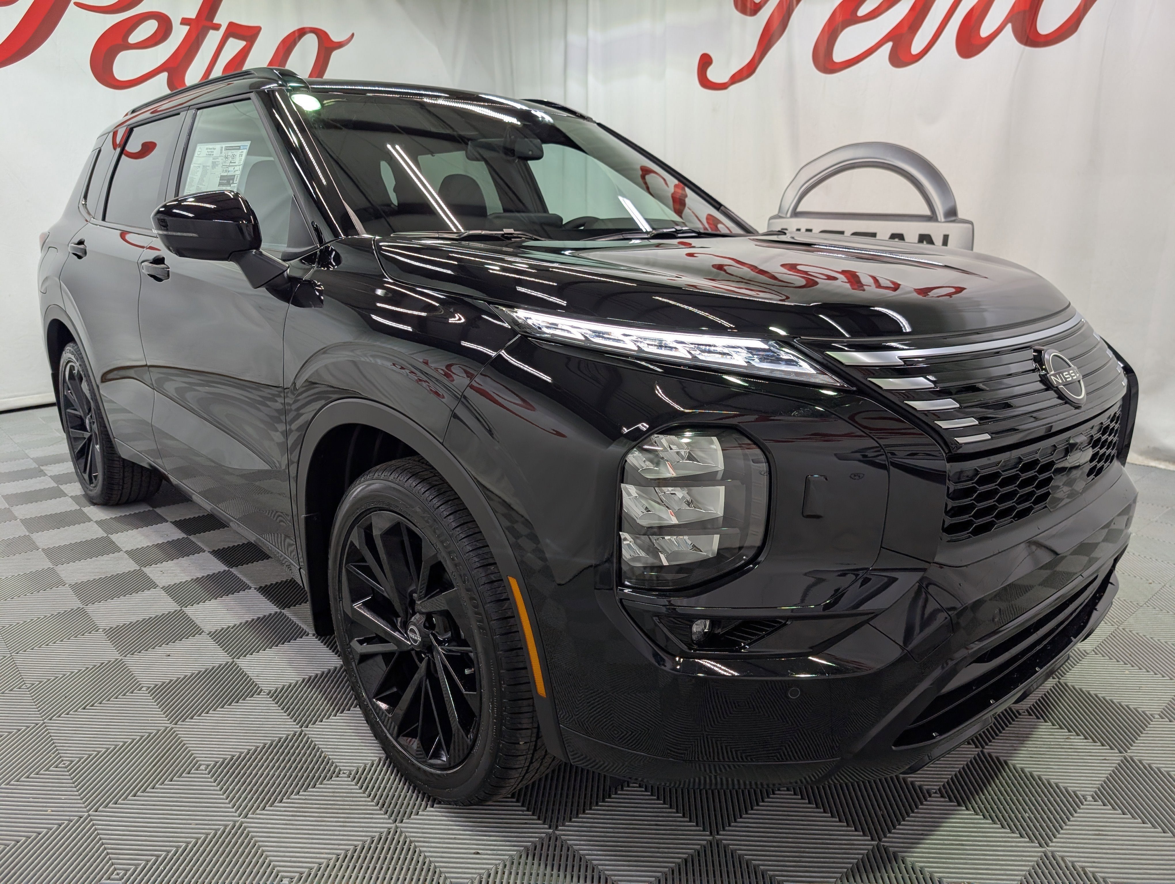 2026 Nissan Rogue Plug-In Hybrid Platinum