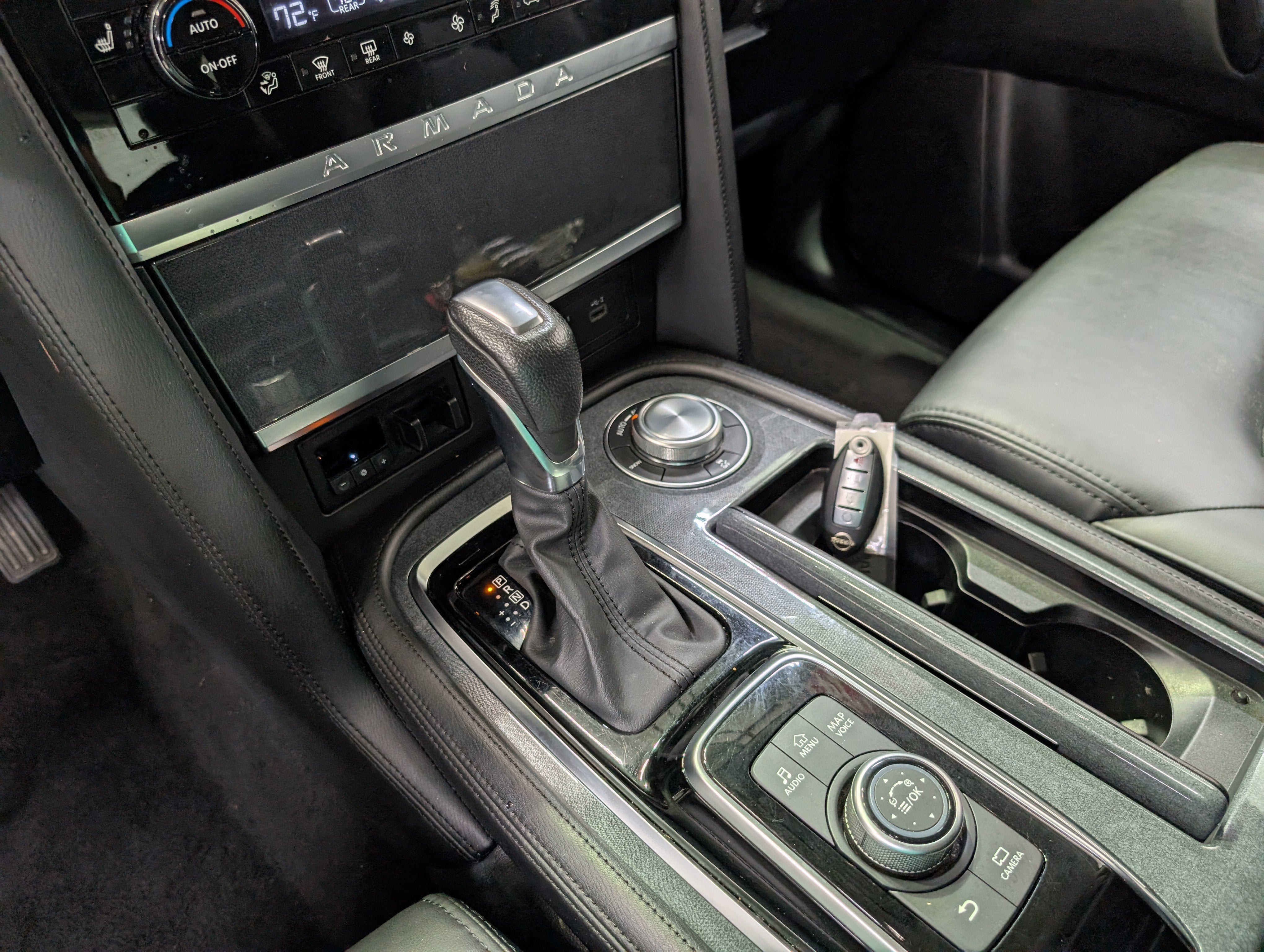 2024 Nissan Armada SV