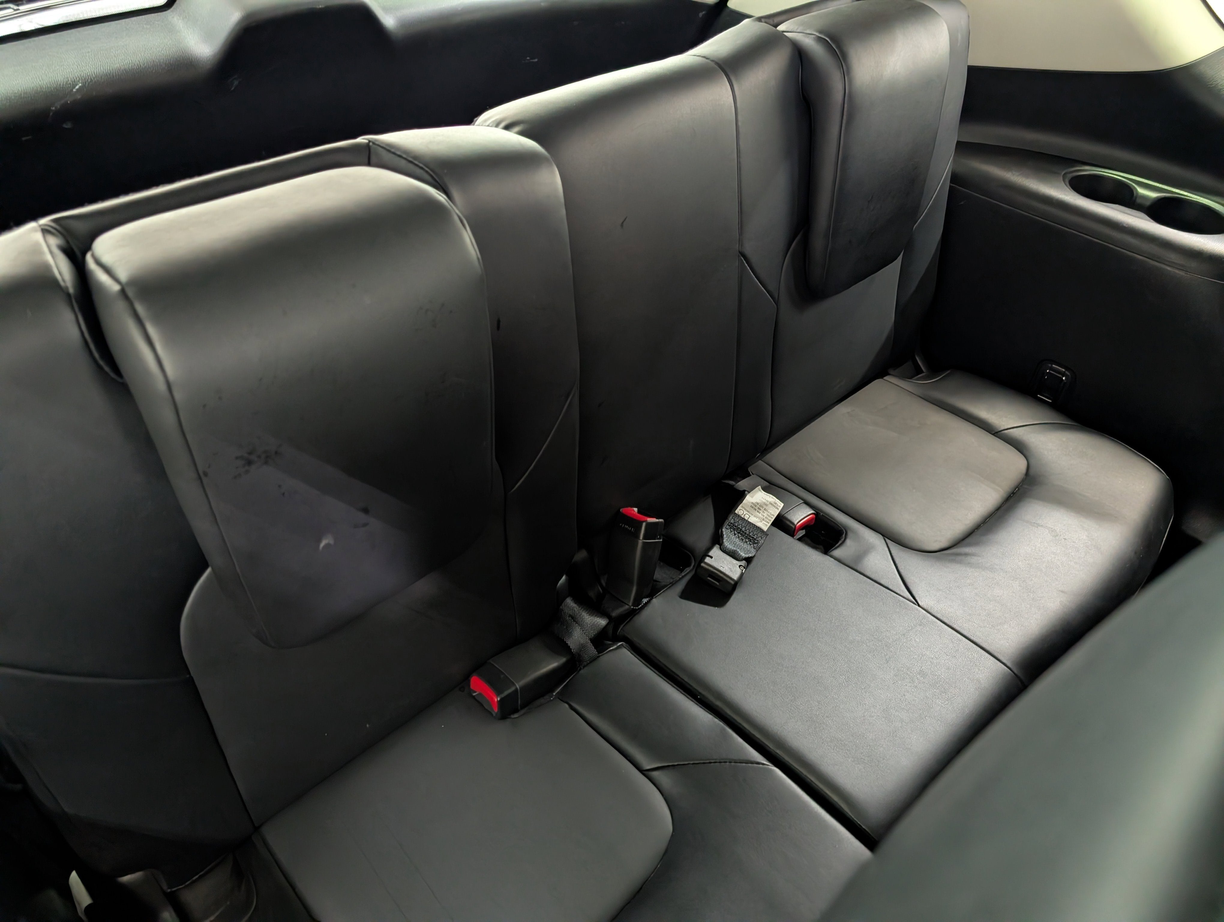 2024 Nissan Armada SV