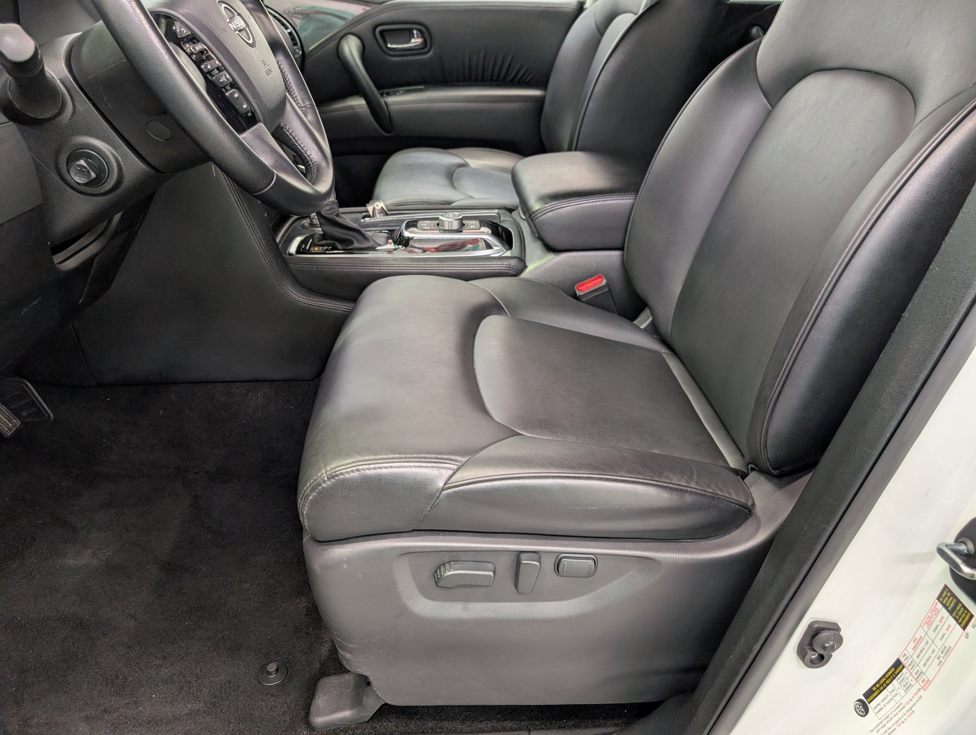 2024 Nissan Armada SV