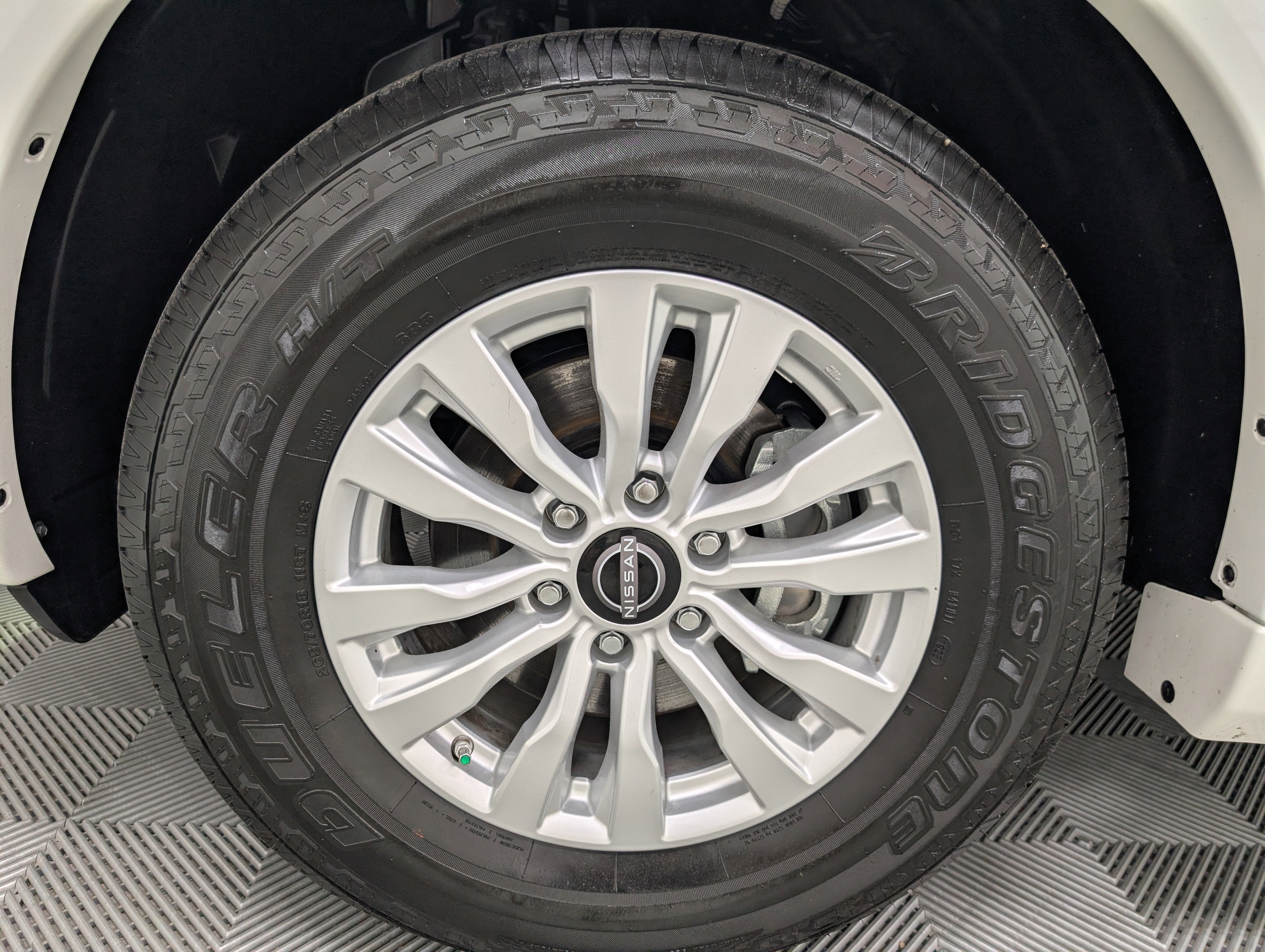 2024 Nissan Armada SV