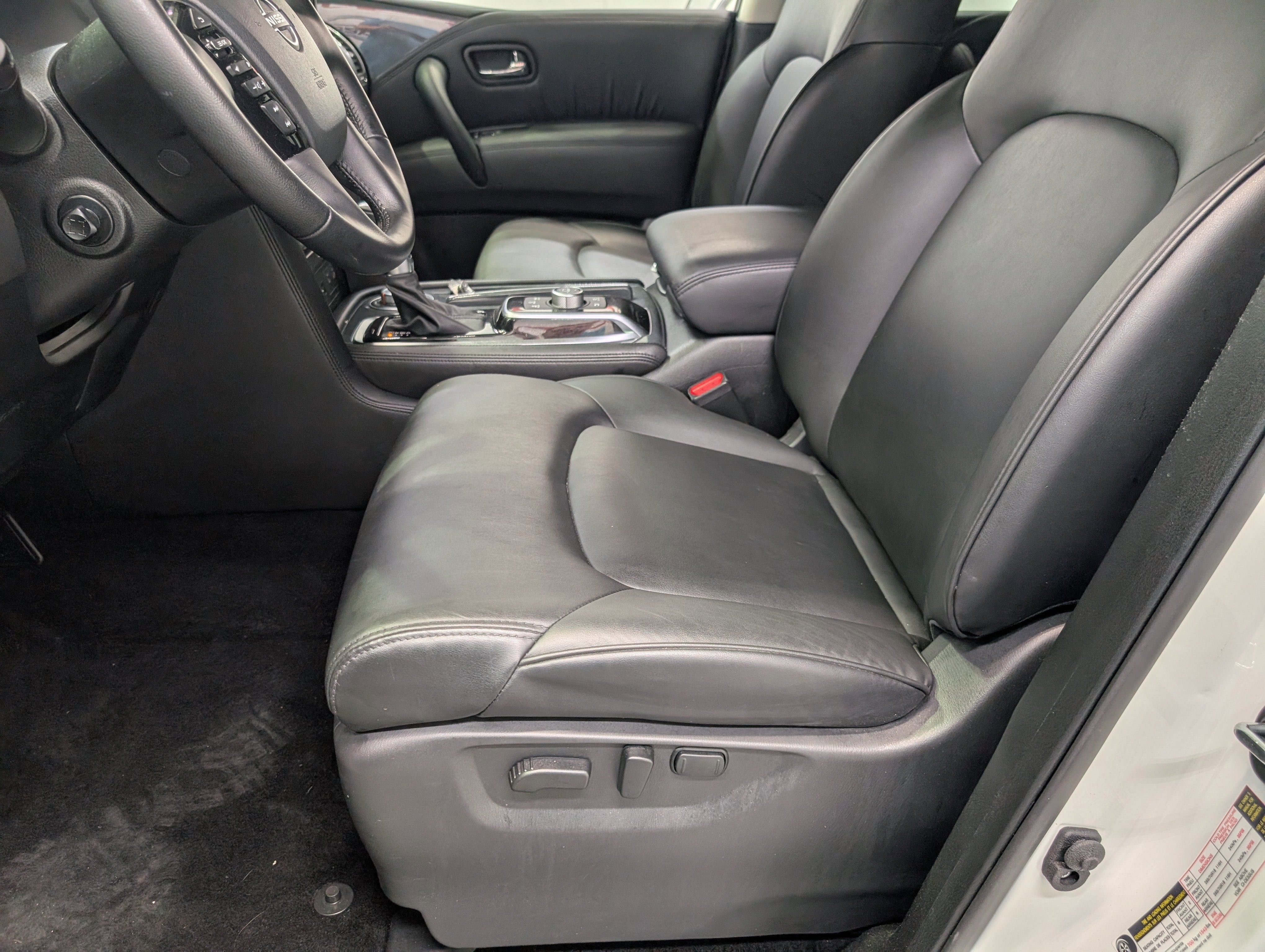 2024 Nissan Armada SV