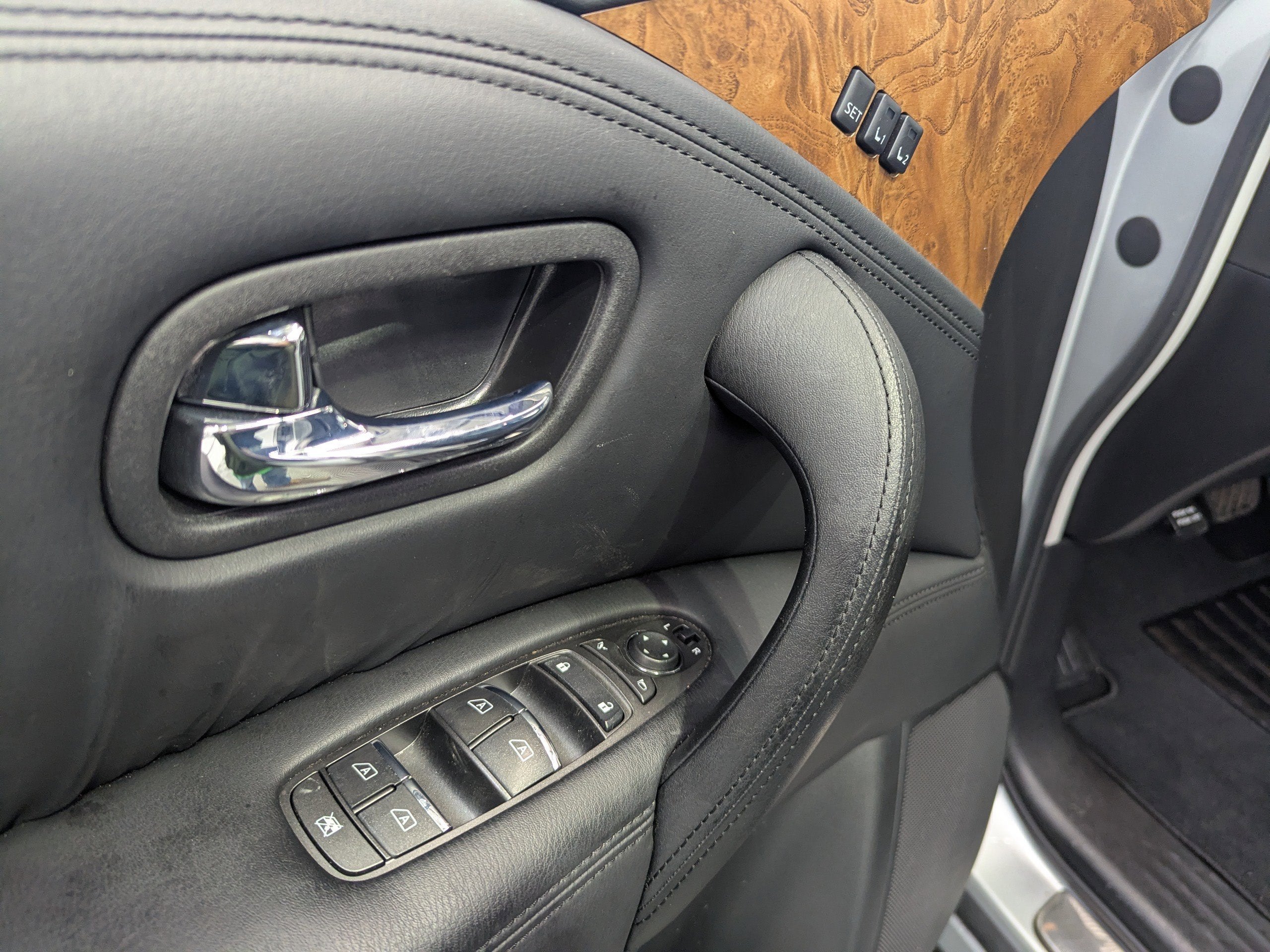 2024 Nissan Armada SL